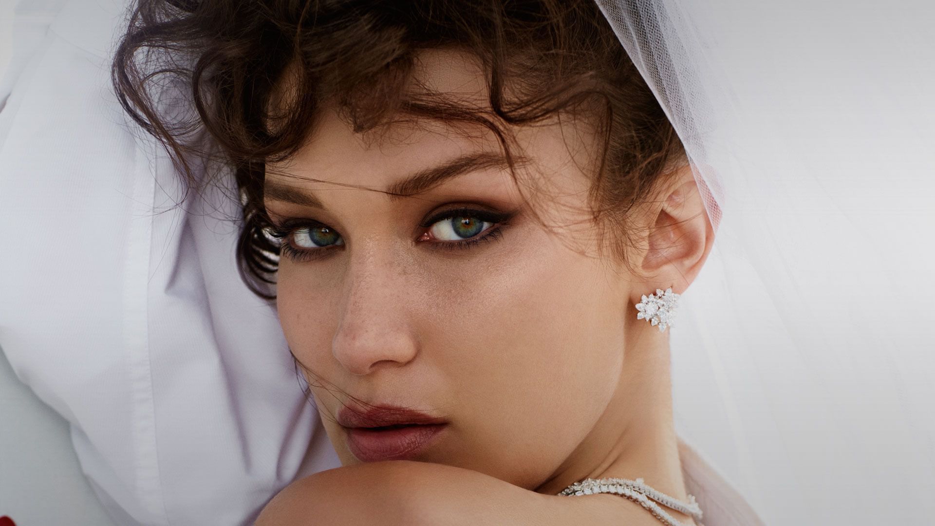 Bella Hadid Wallpapers