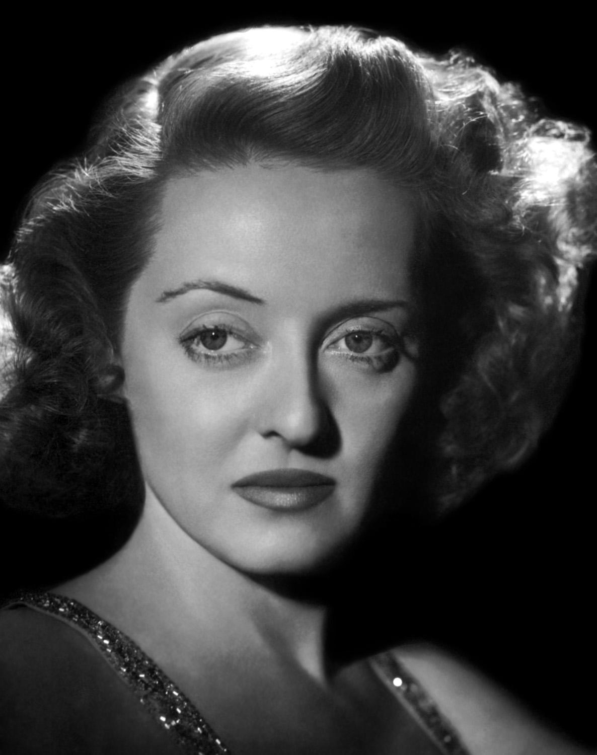 Bette Davis Wallpapers