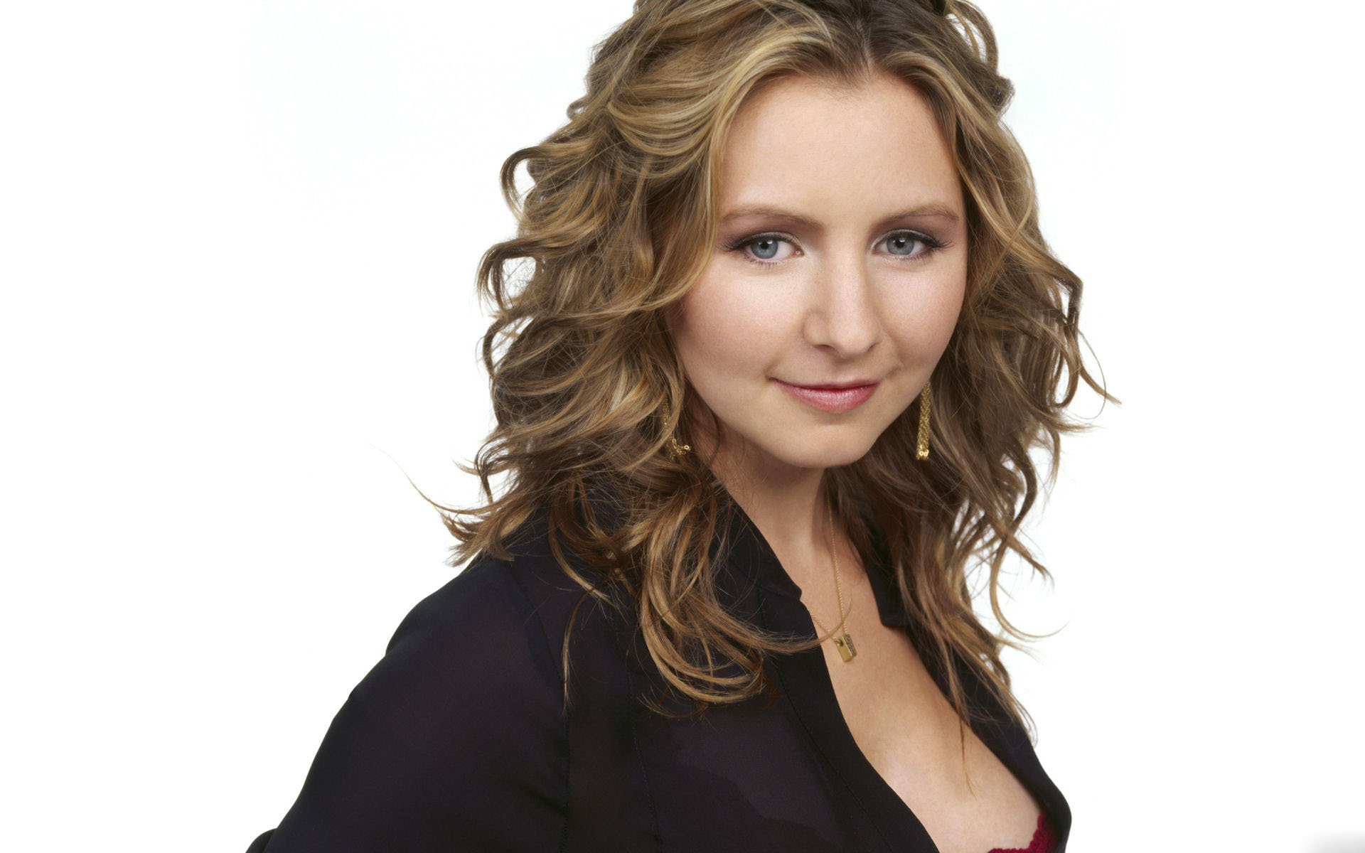 Beverley Mitchell Wallpapers