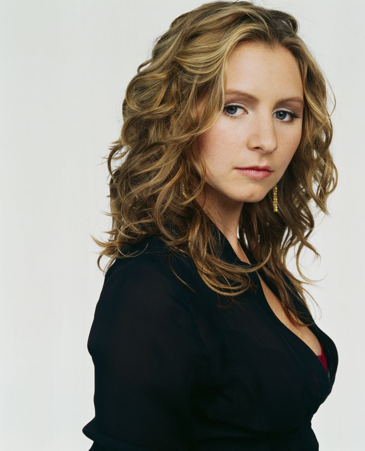 Beverley Mitchell Wallpapers