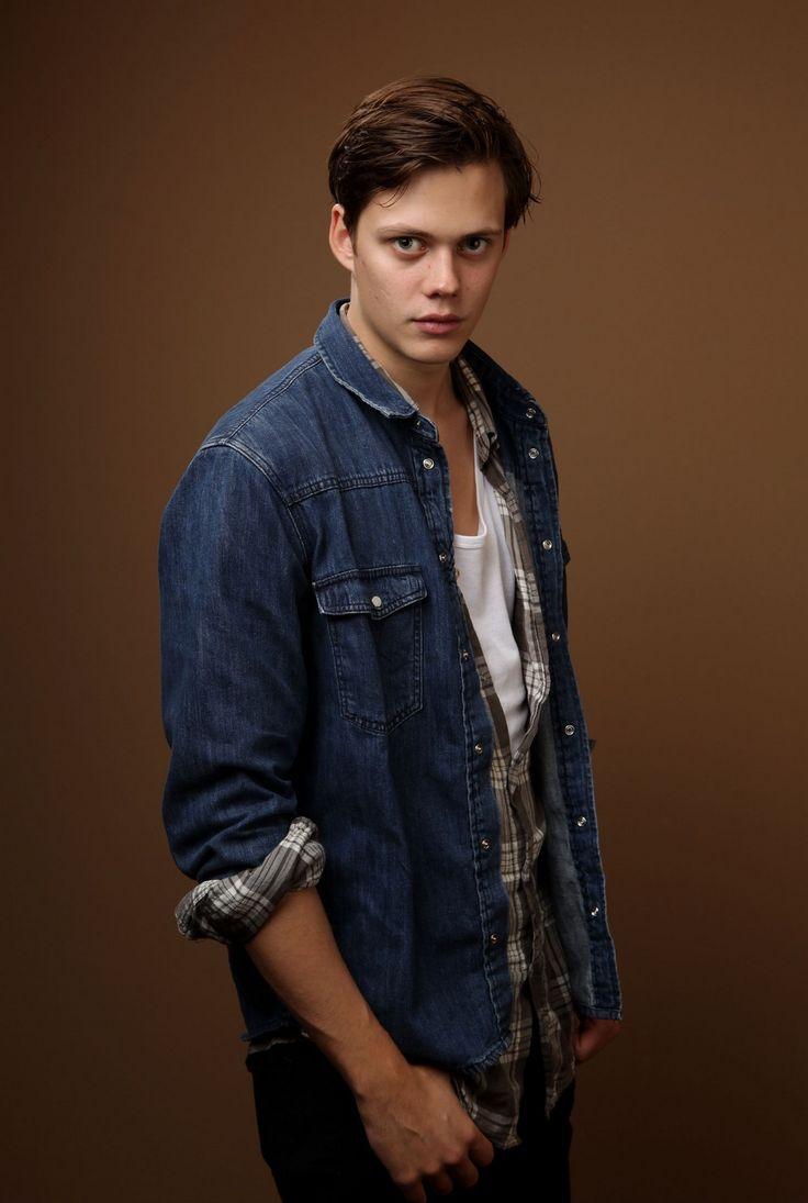 Bill SkarsgГҐrd Wallpapers