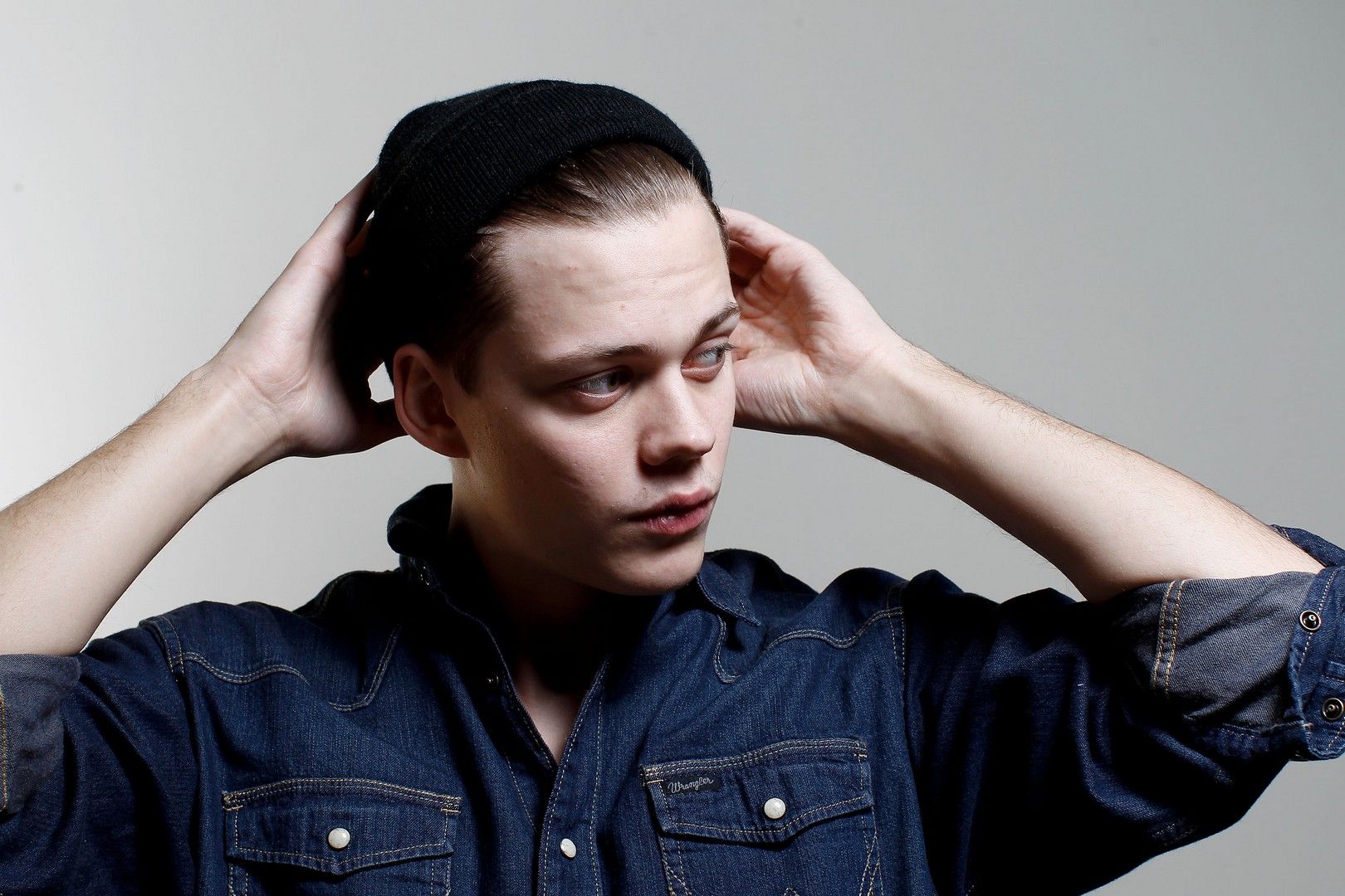 Bill SkarsgГҐrd Wallpapers