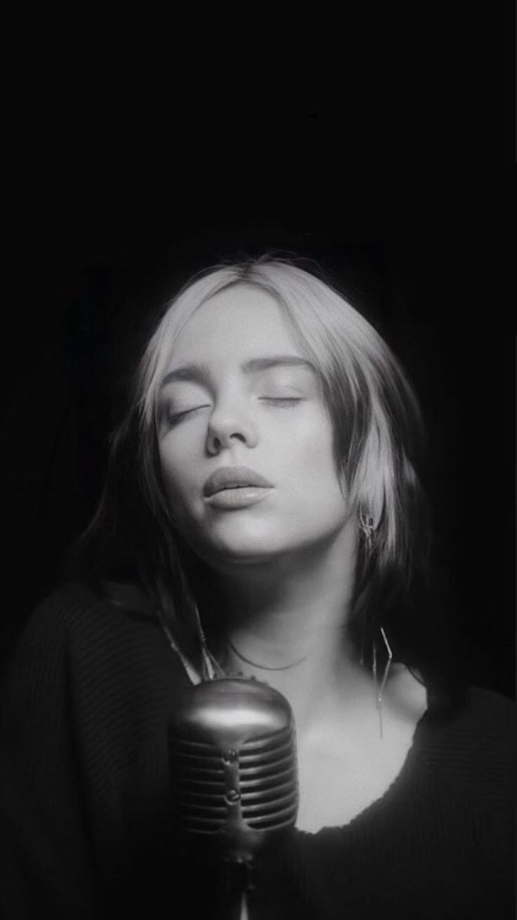 Billie Eilish Black and White 2020 Wallpapers