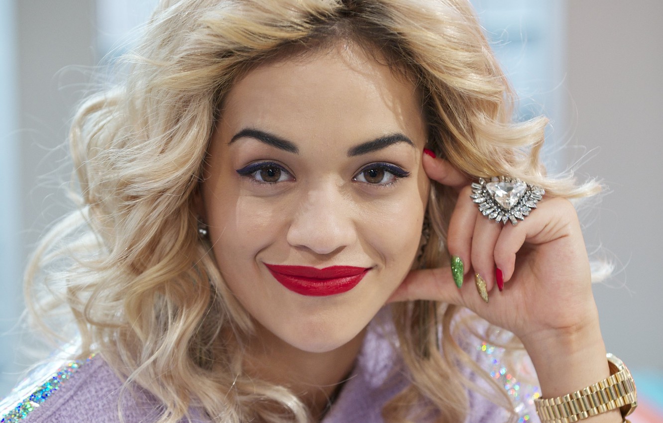 Blond Rita Ora Wallpapers