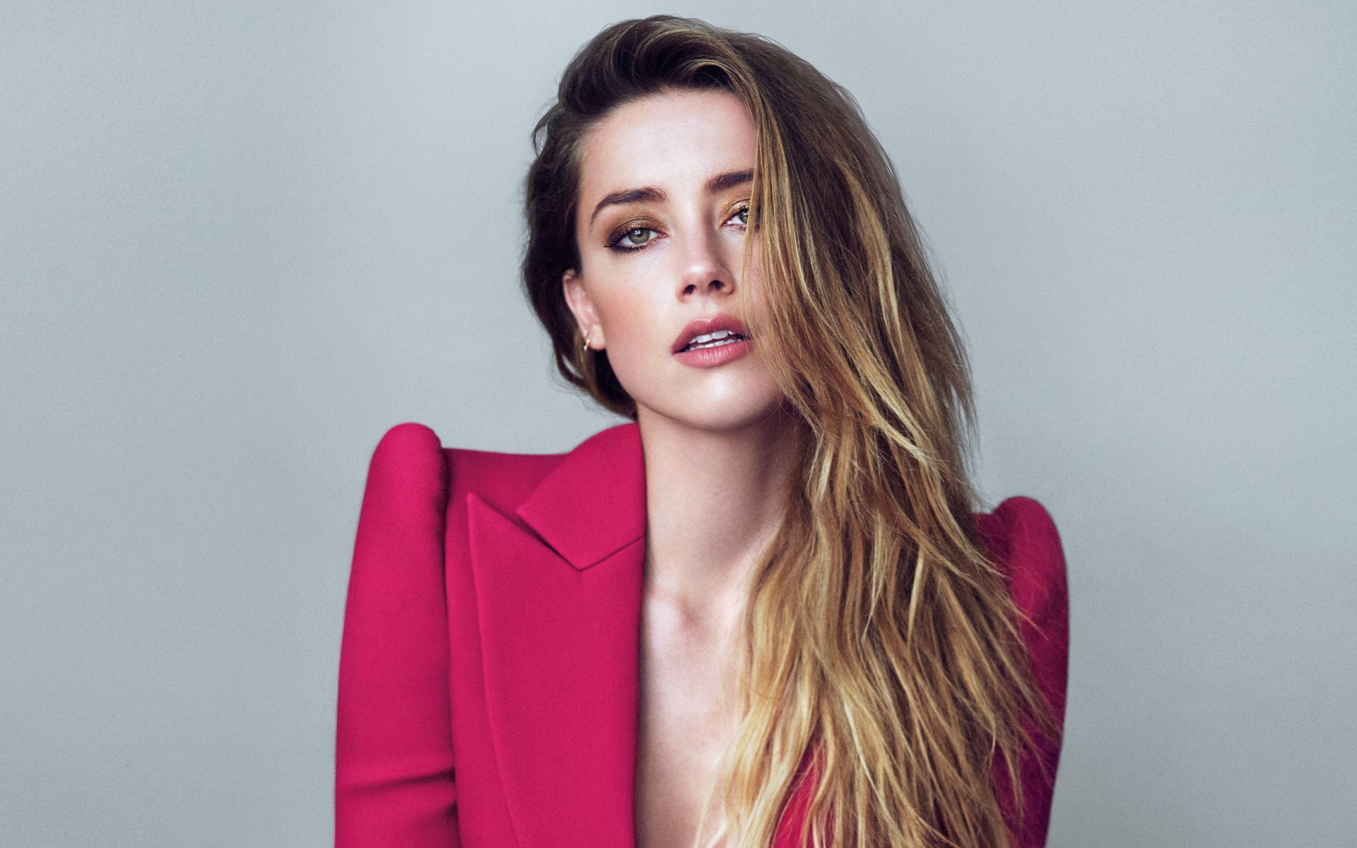 Blonde Actress Amber Heard Blue Eyes Wallpapers