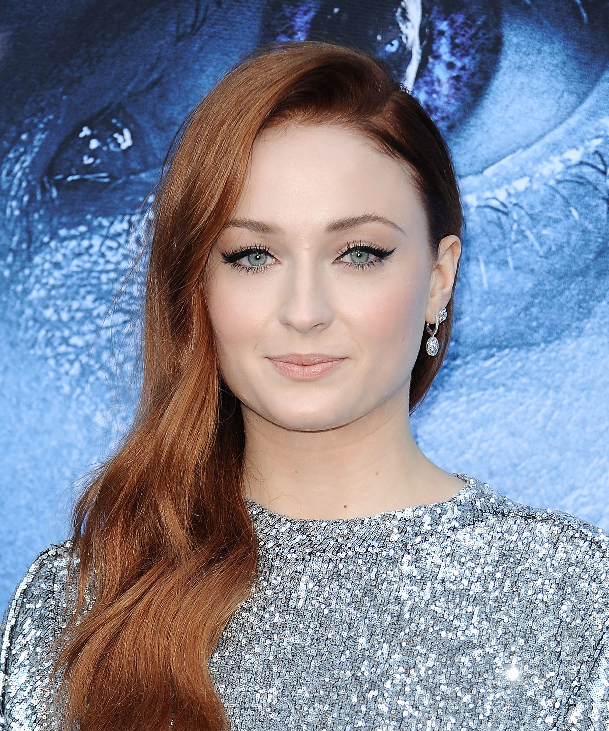 Blonde Sophie Turner Blue Eyes Wallpapers