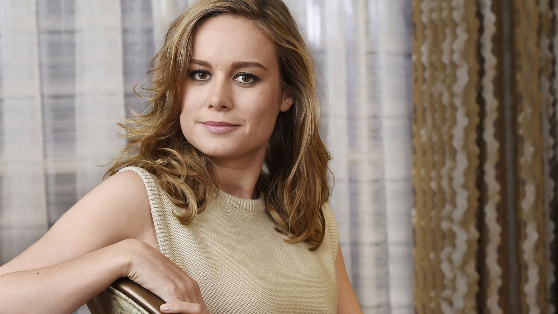 Brie Larson Room Wallpapers