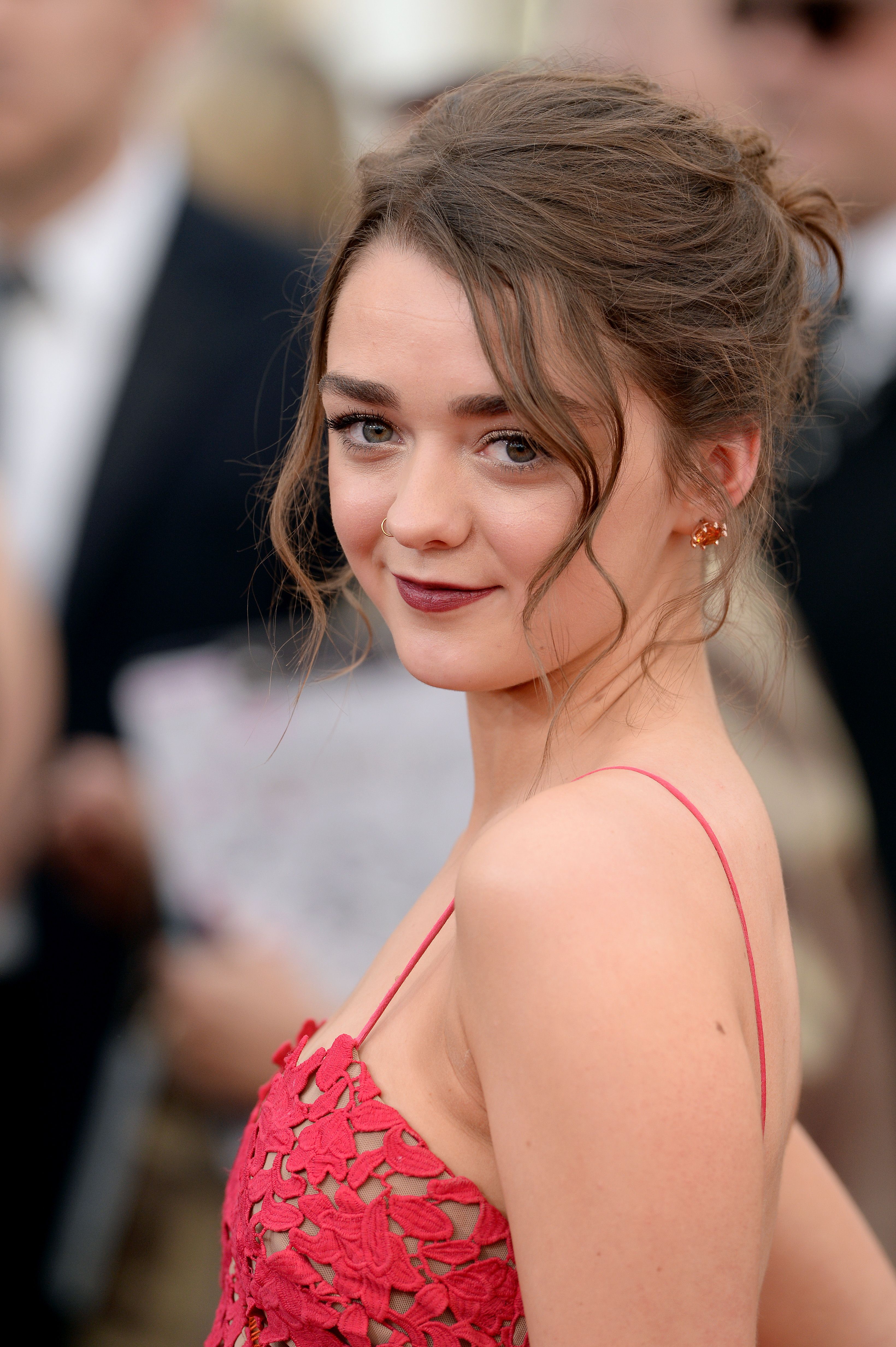 British Maisie Williams Wallpapers