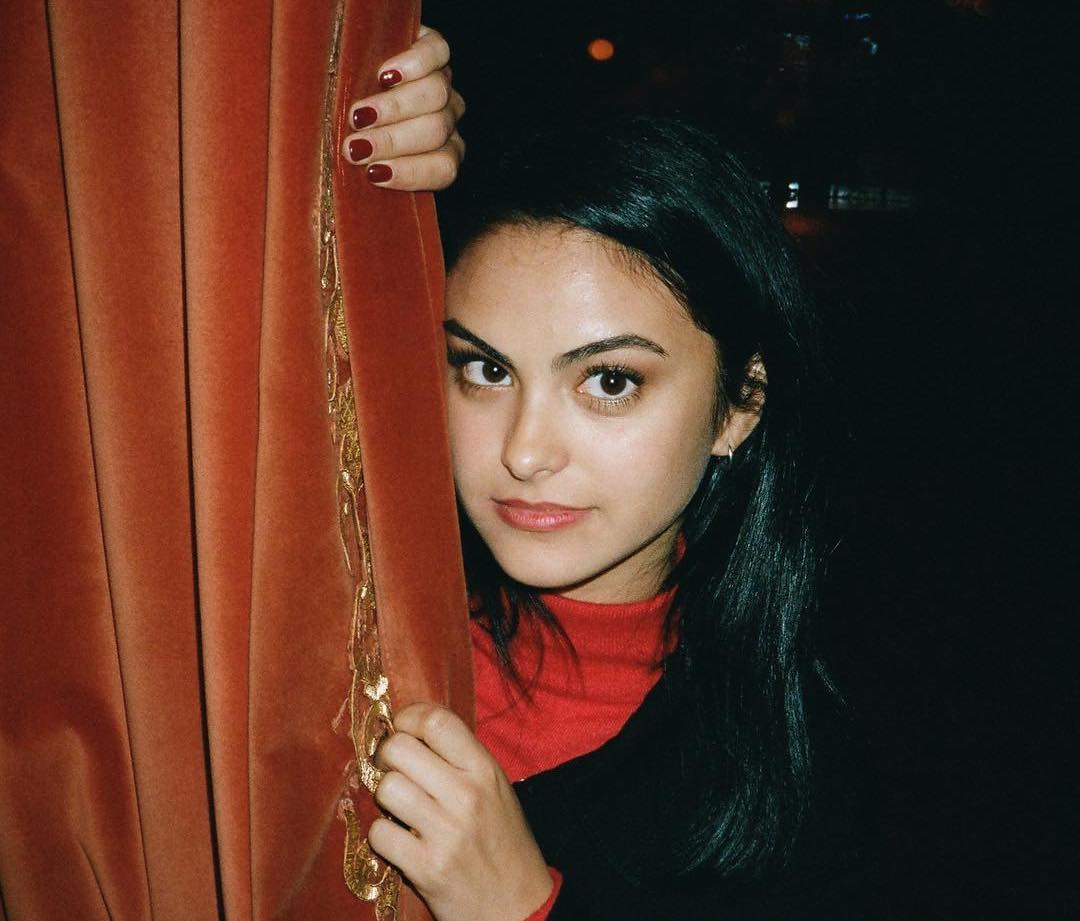 Camila Mendes Cute Photoshoot Wallpapers