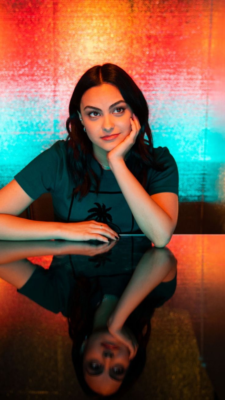 Camila Mendes DA MAN Wallpapers