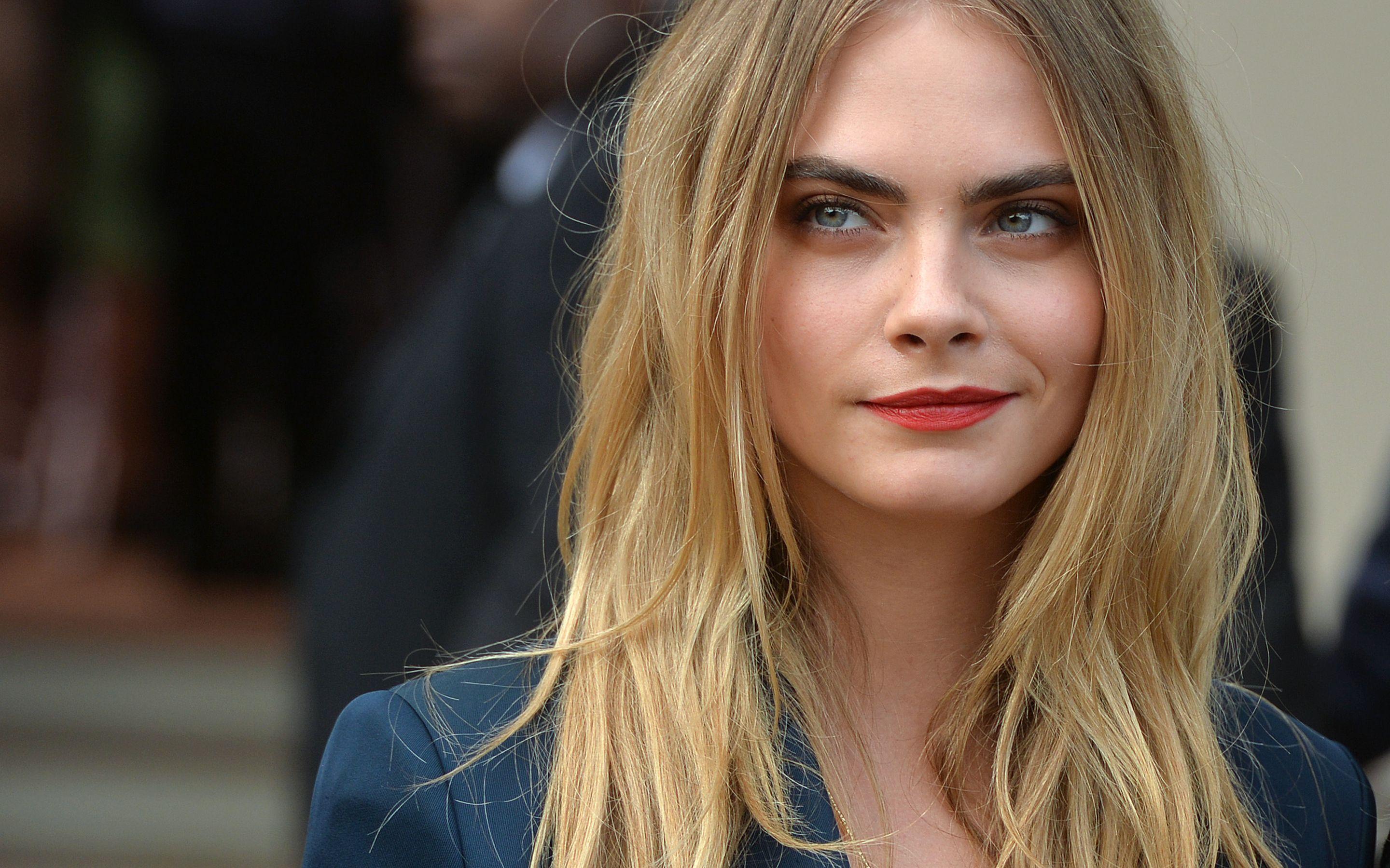 Cara Delevingne Portrait Wallpapers