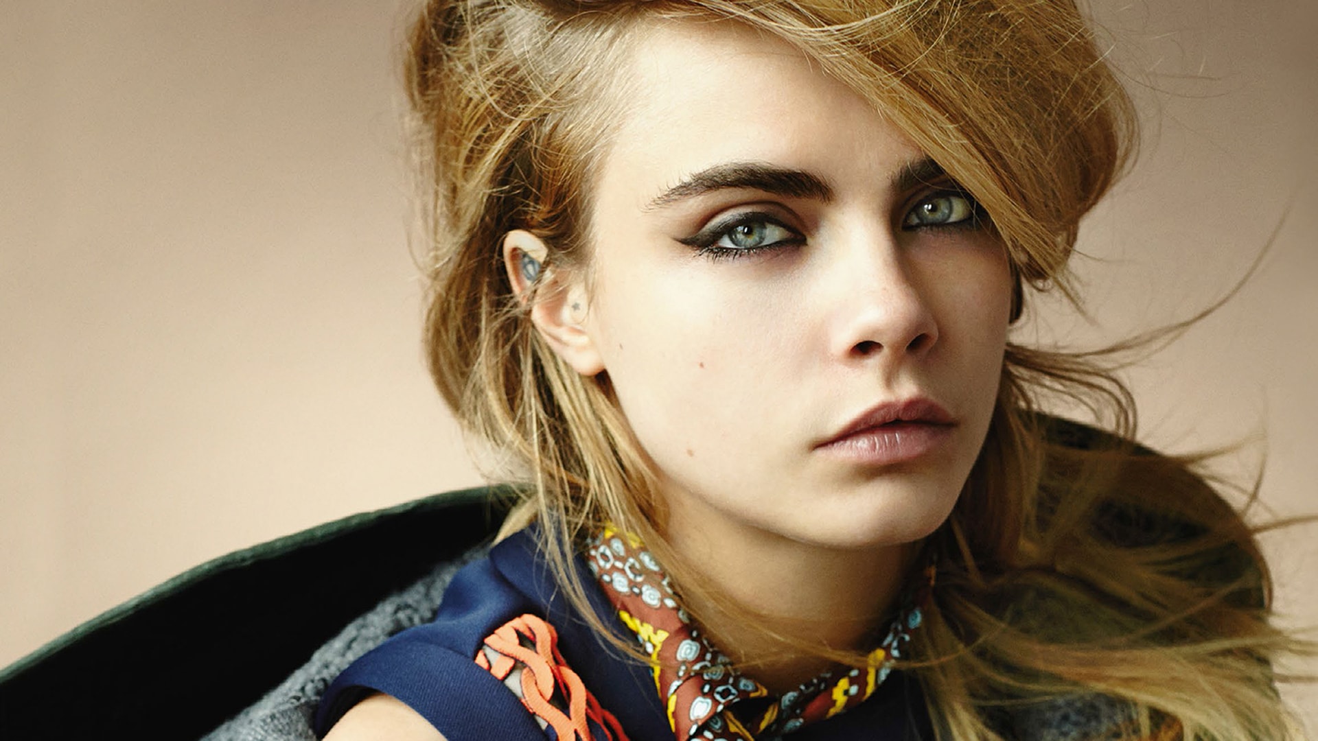 Cara Delevingne Portrait Wallpapers