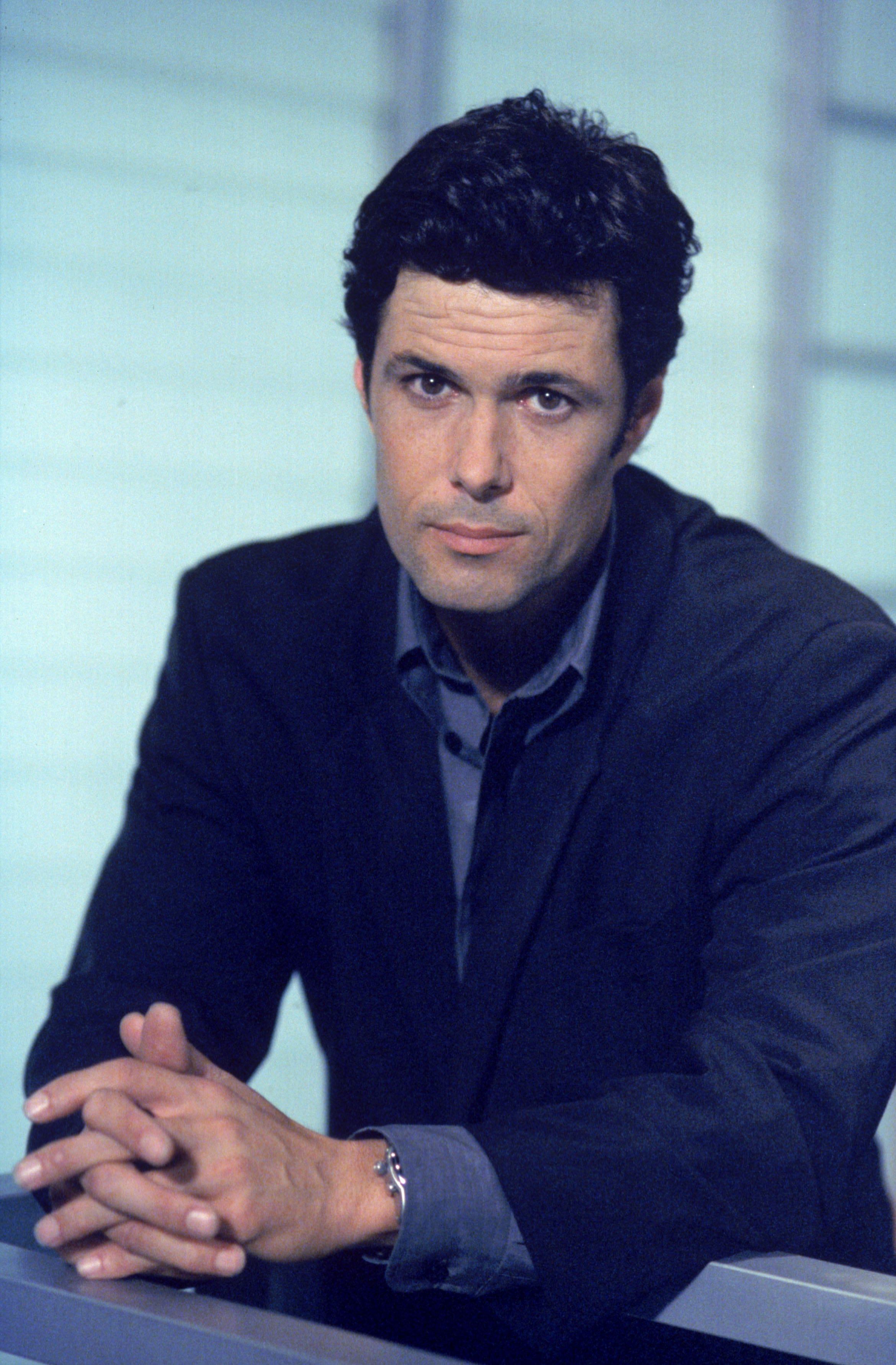 Carlos Bernard Wallpapers