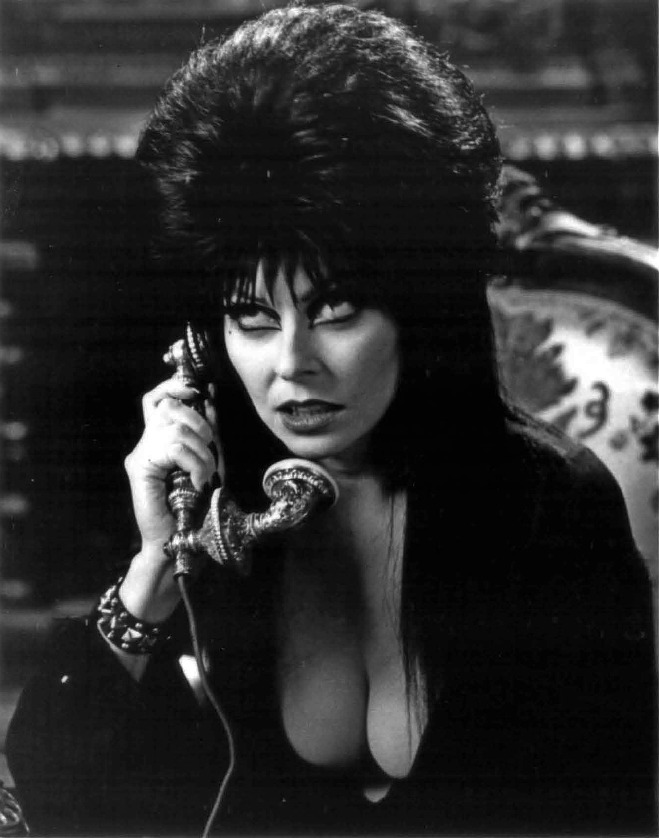 Cassandra Peterson Wallpapers