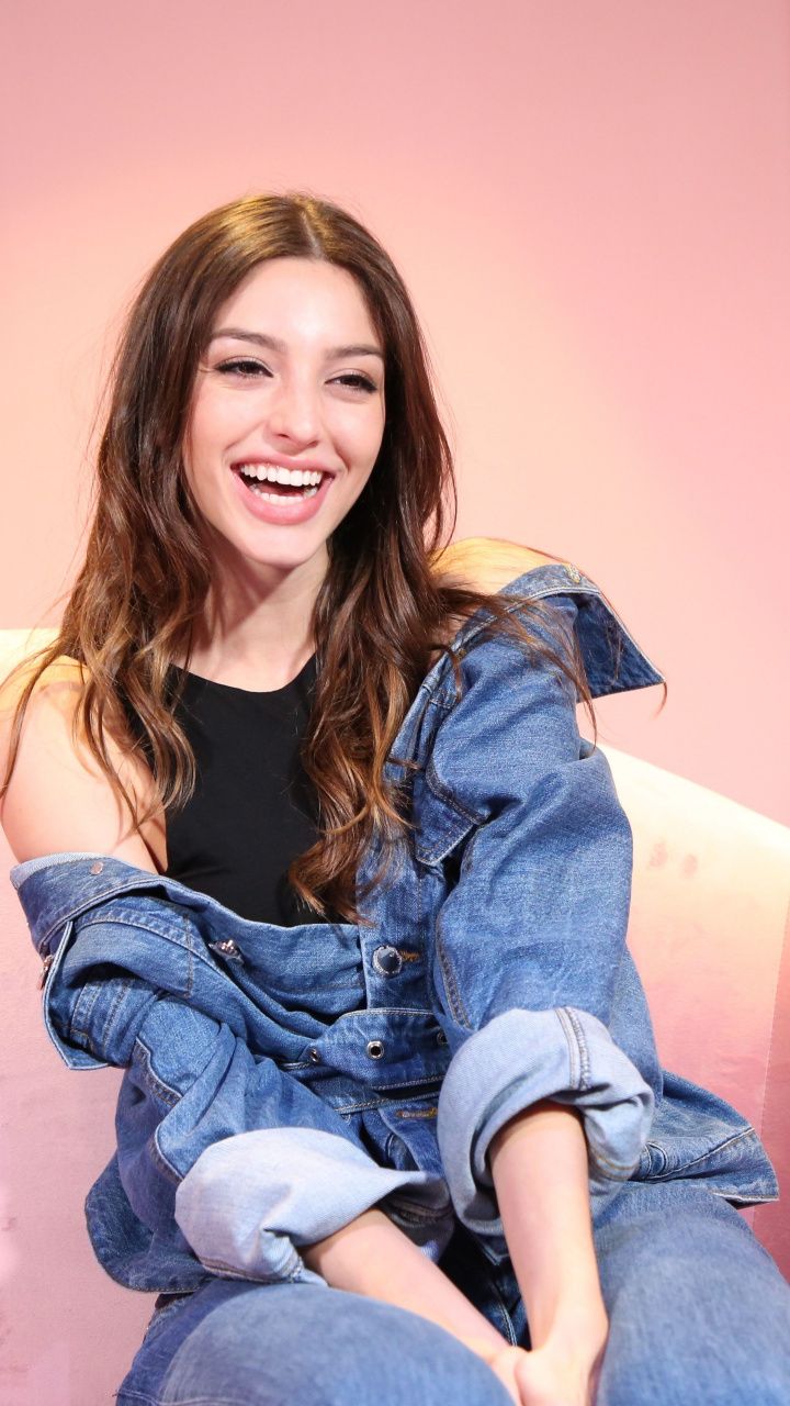 Celine Farach Cute Photoshoot Wallpapers