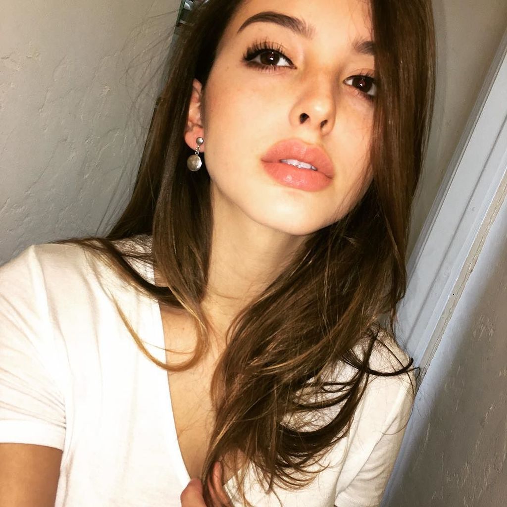 Celine Farach Cute Photoshoot Wallpapers