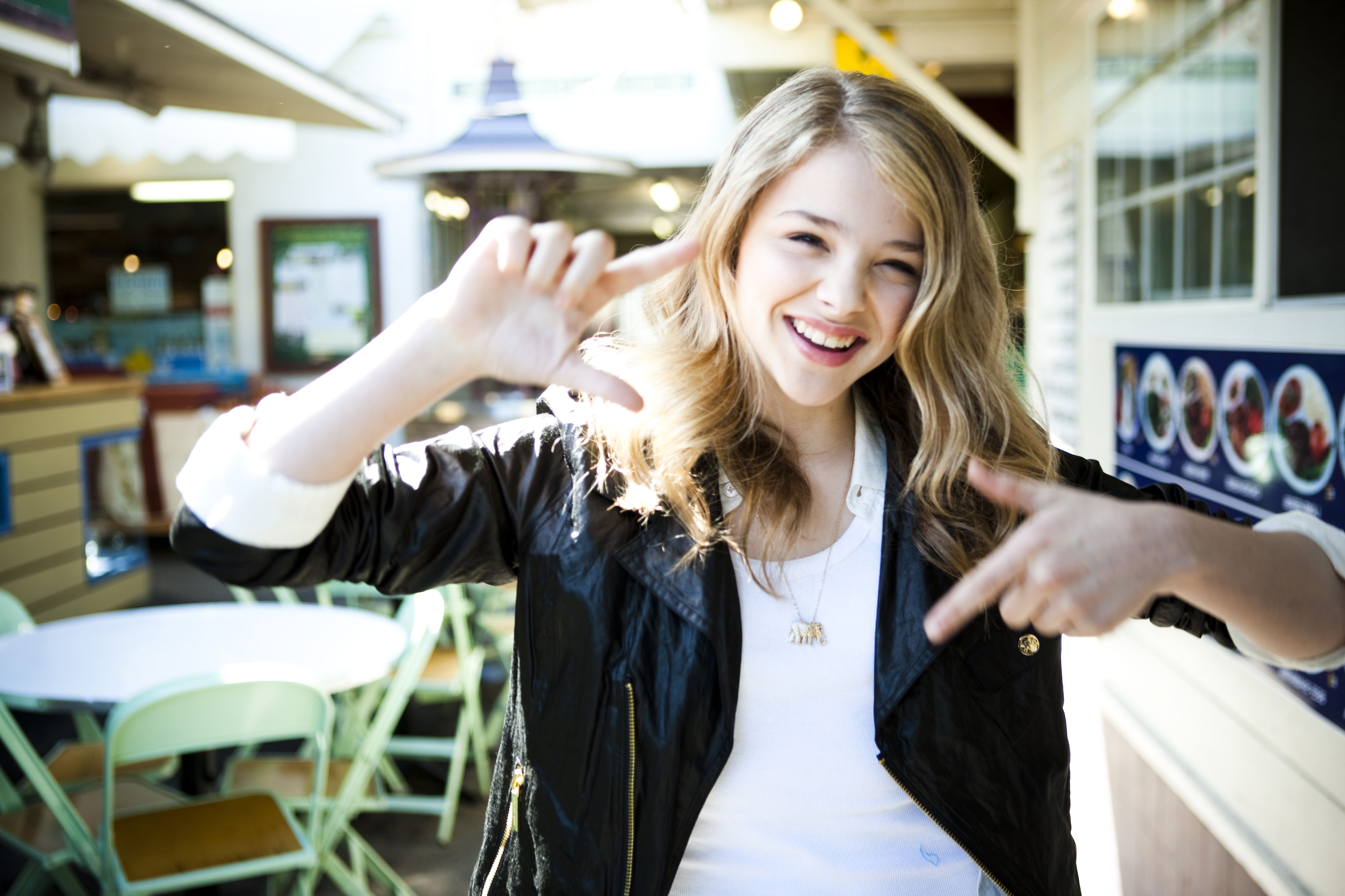 Chloe Grace Moretz Wallpapers