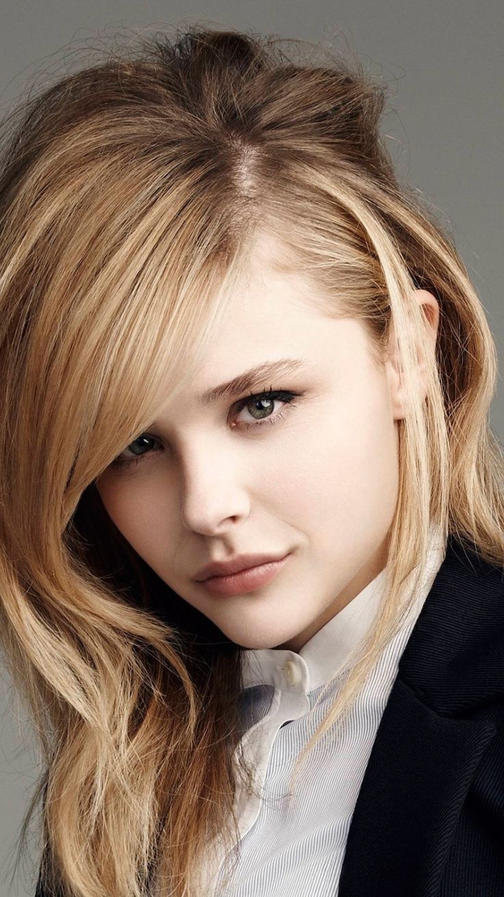 ChloГ« Grace Moretz Blonde Wallpapers