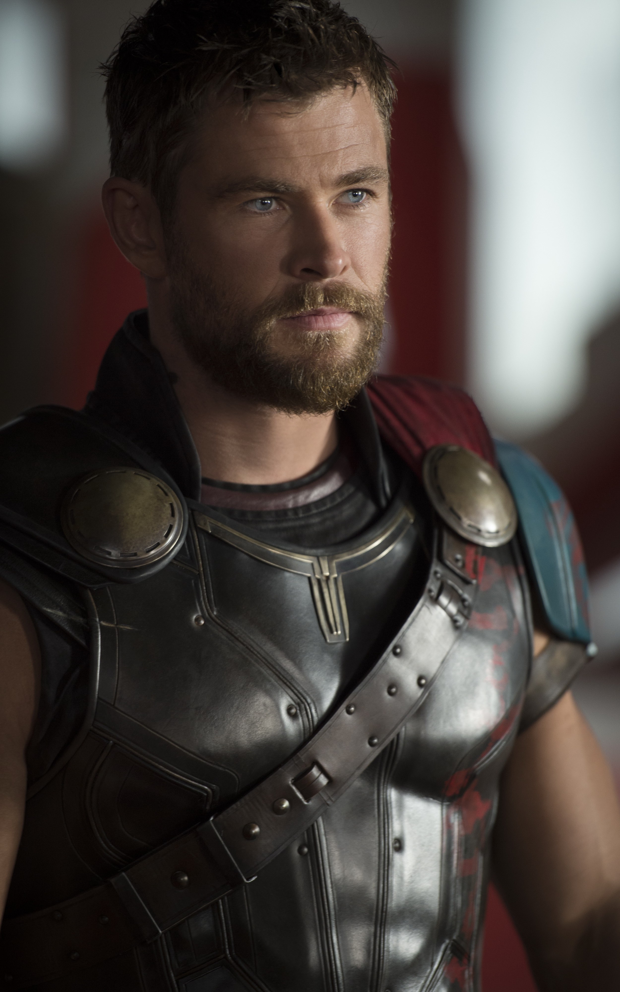 Chris Hemsworth Wallpapers