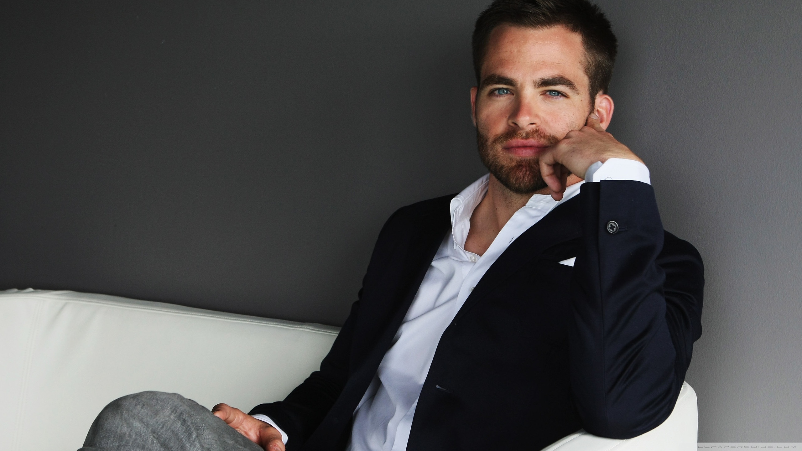 Chris Pine Wallpapers