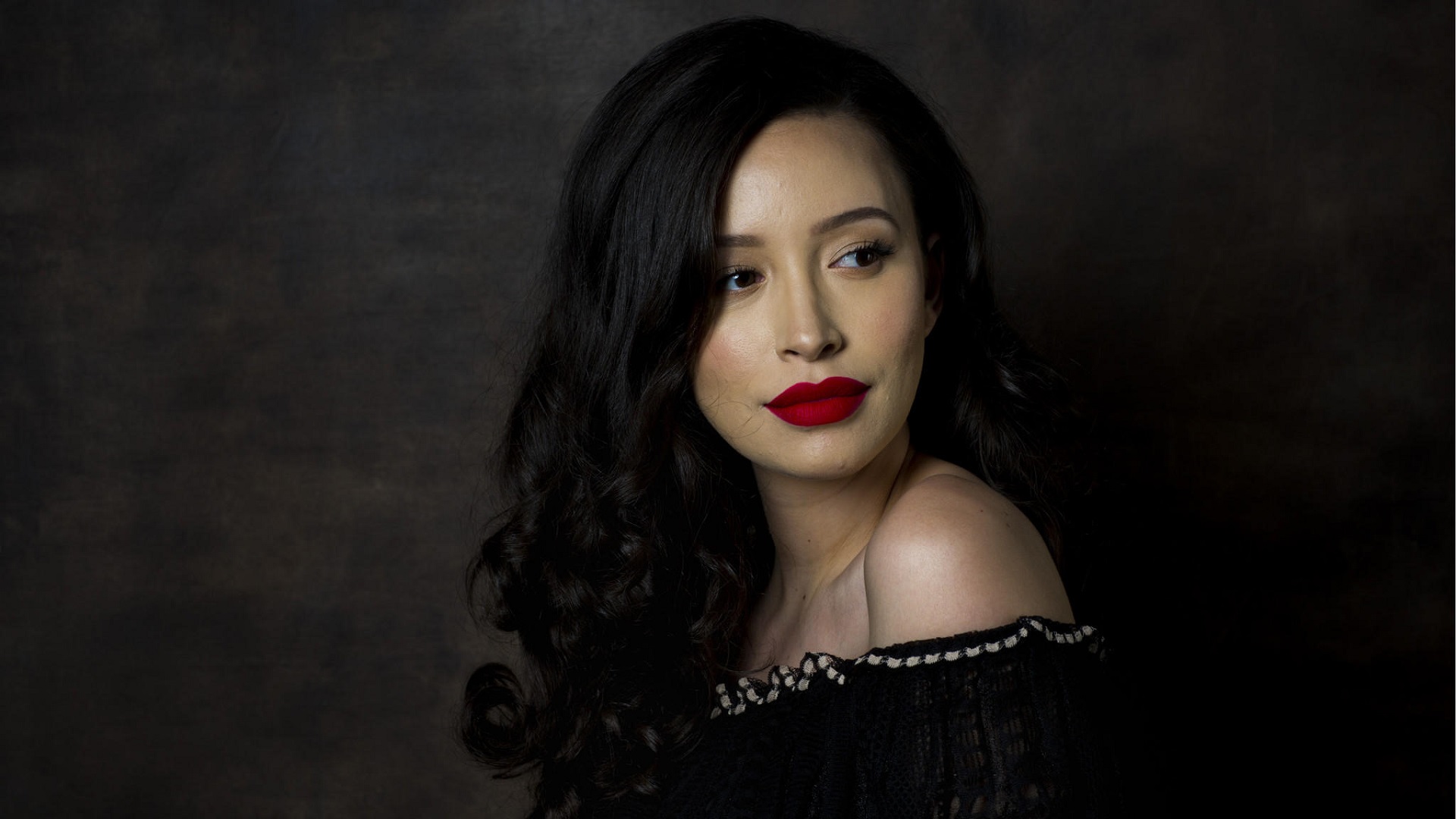 Christian Serratos Wallpapers