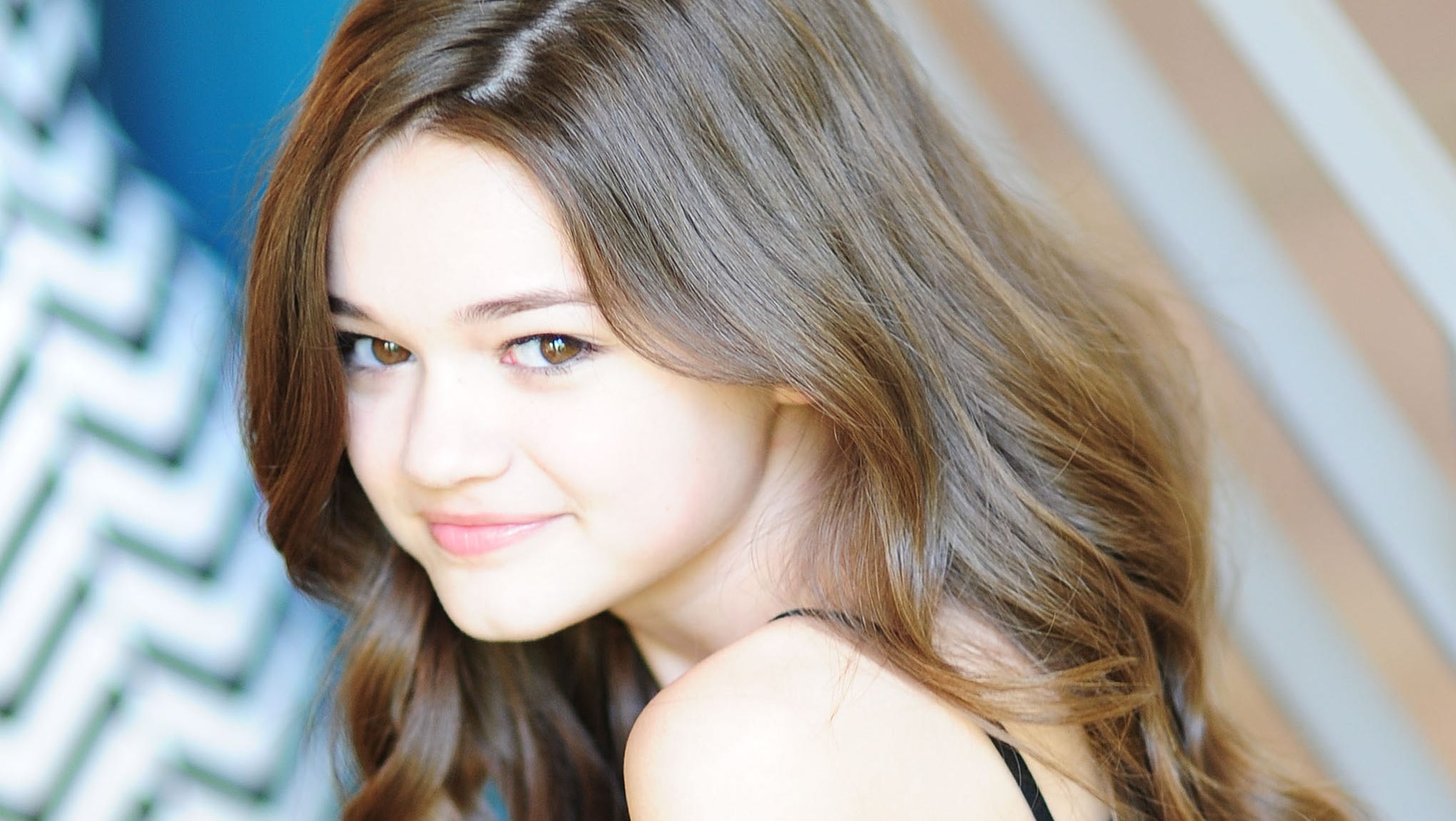 Ciara Bravo Cute Wallpapers