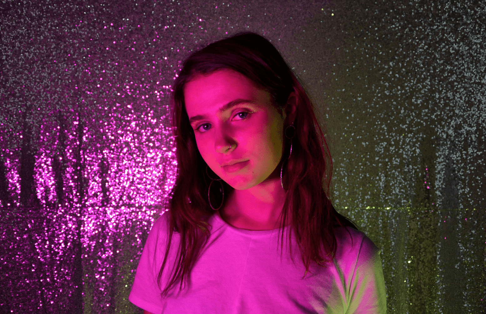 Clairo Singer 2021 Wallpapers