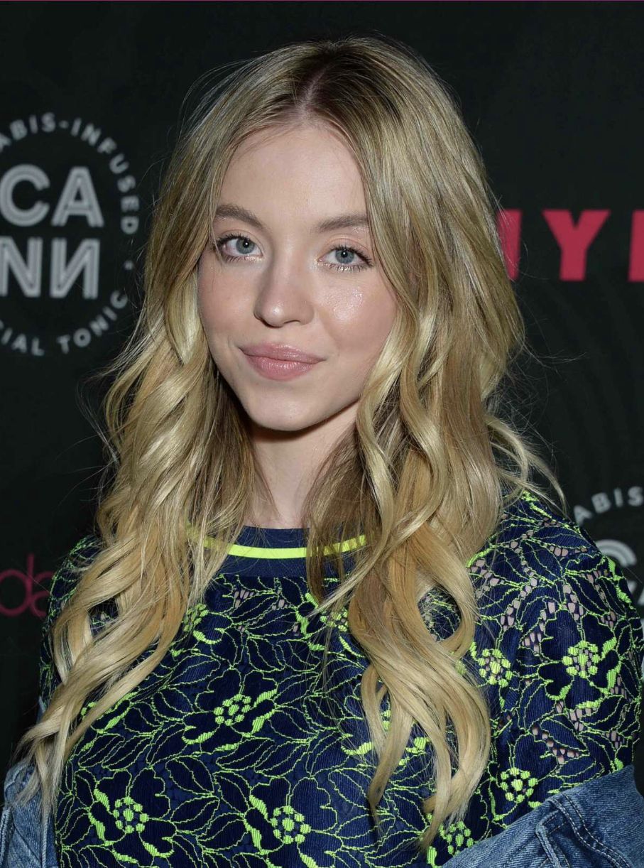 Cute Actress Sydney Sweeney 2021 Wallpapers