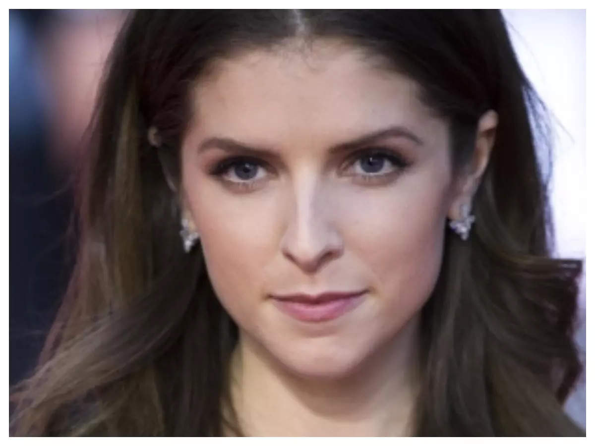 Cute Anna Kendrick 2017 Wallpapers