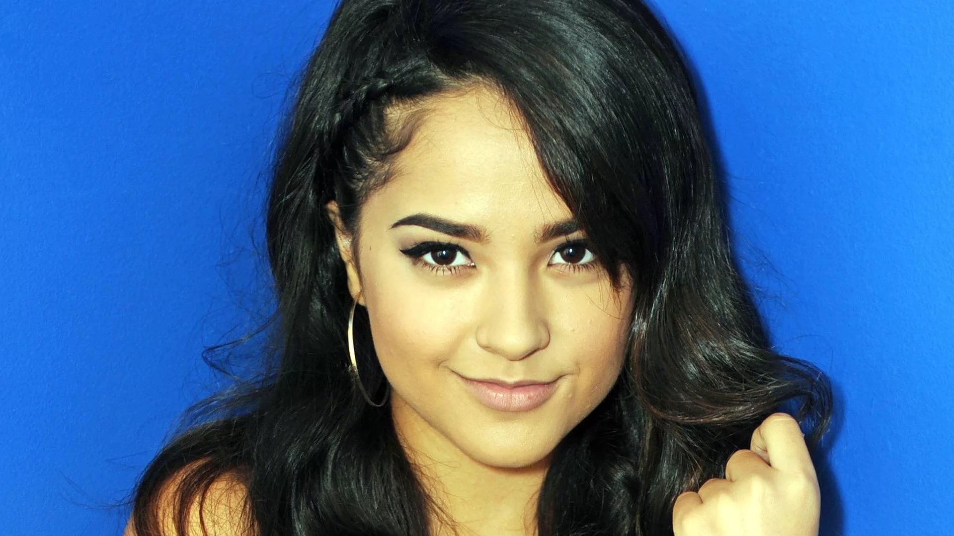 Cute Becky G Wallpapers