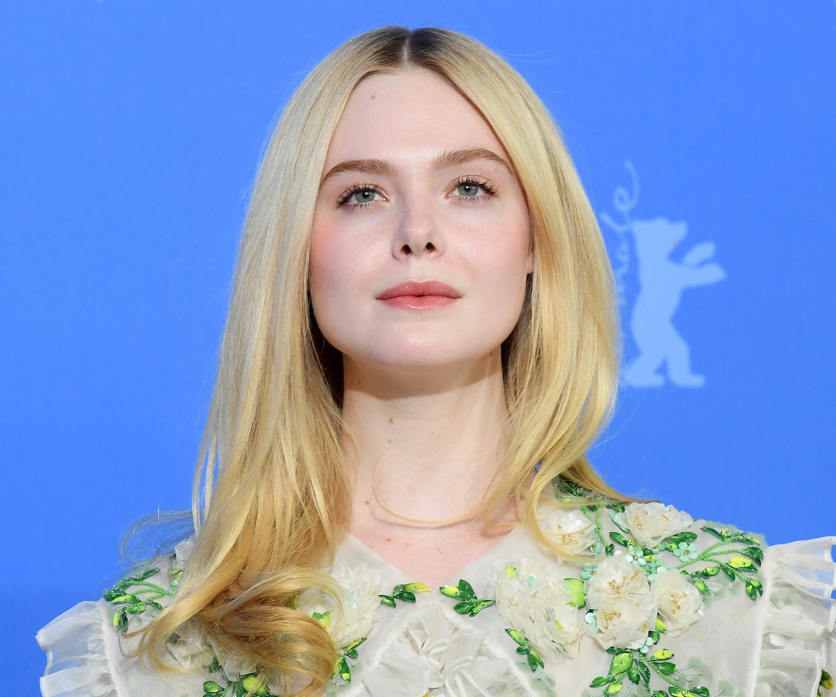 Cute Blonde Elle Fanning Wallpapers