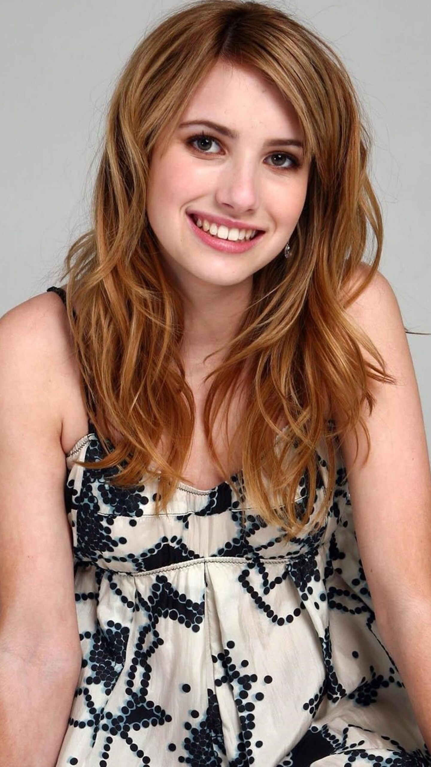 Cute Emma Roberts Wallpapers