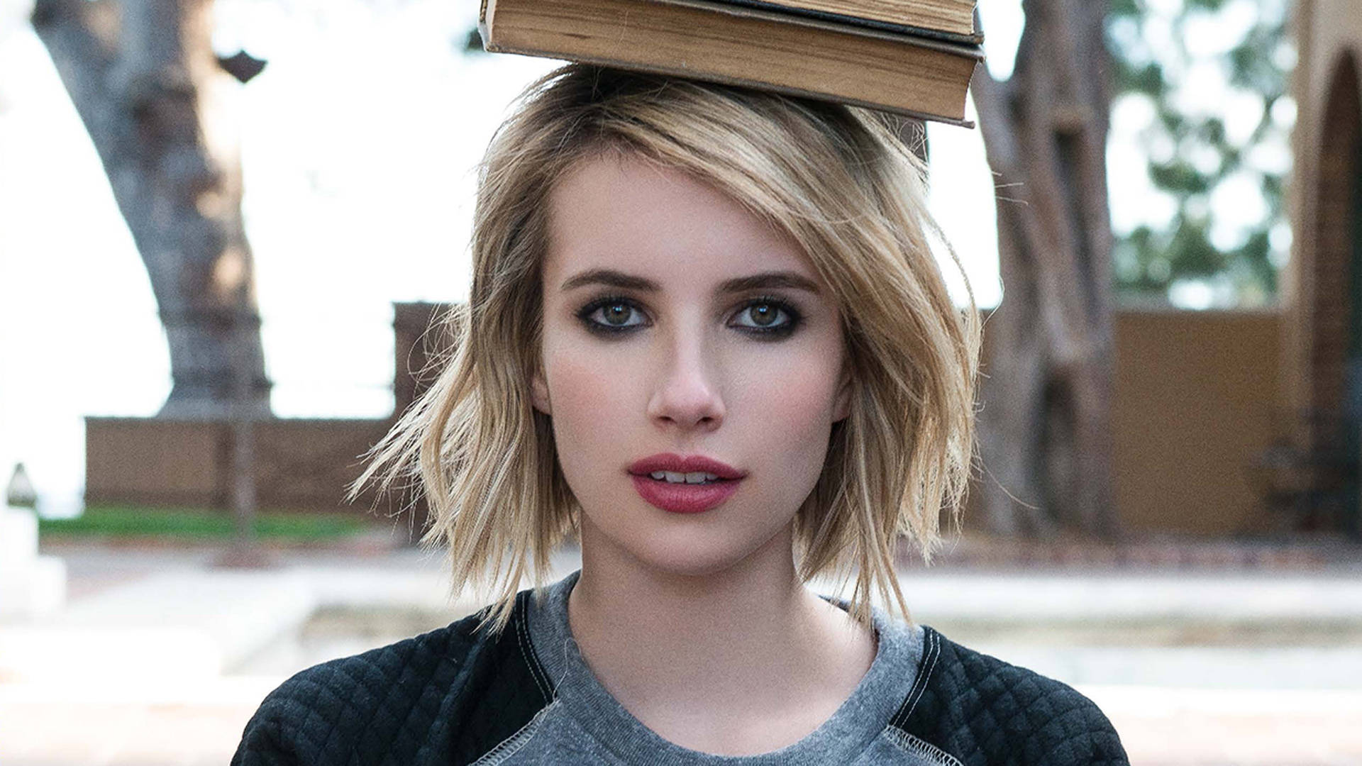 Cute Emma Roberts Wallpapers