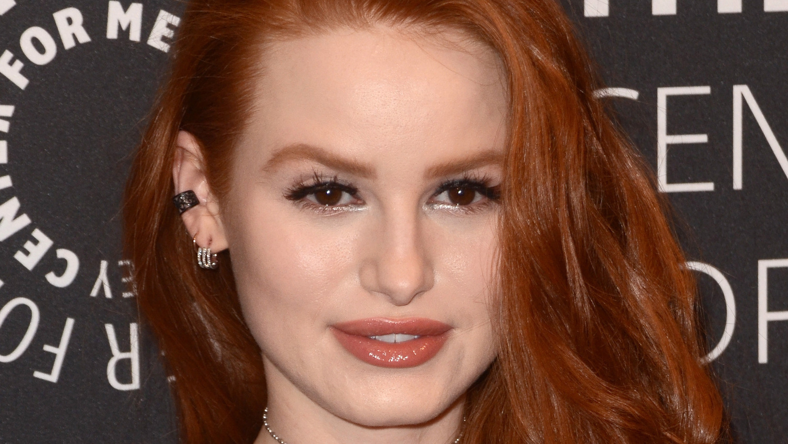 Cute Madelaine Petsch 2018 Wallpapers