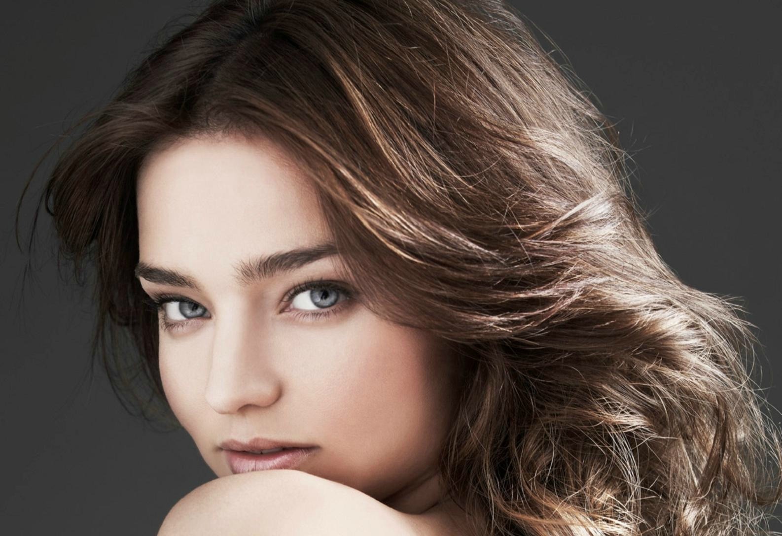 Cute Miranda Kerr Celebrity Wallpapers