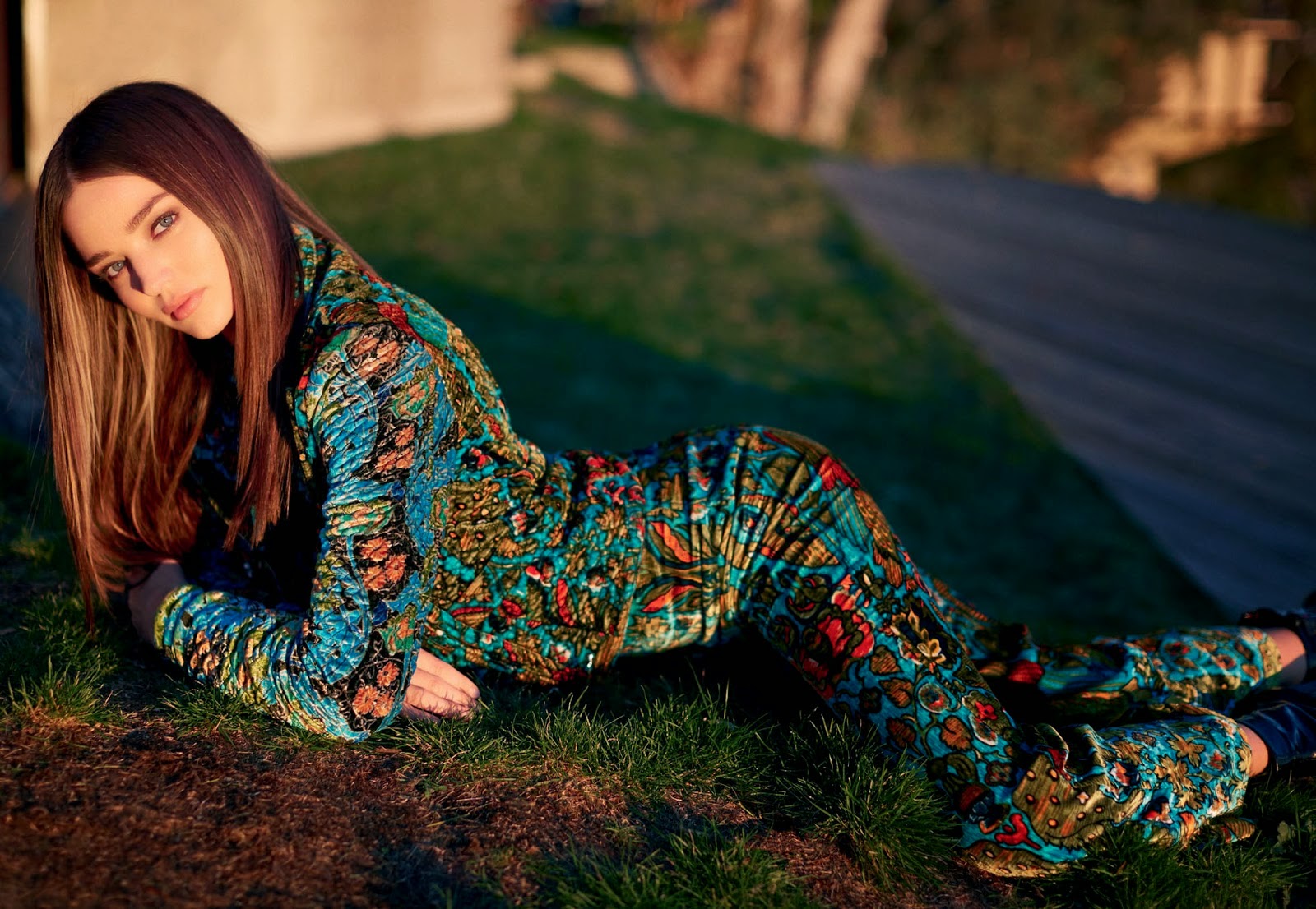Cute Miranda Kerr For Harper Bazaar China Wallpapers