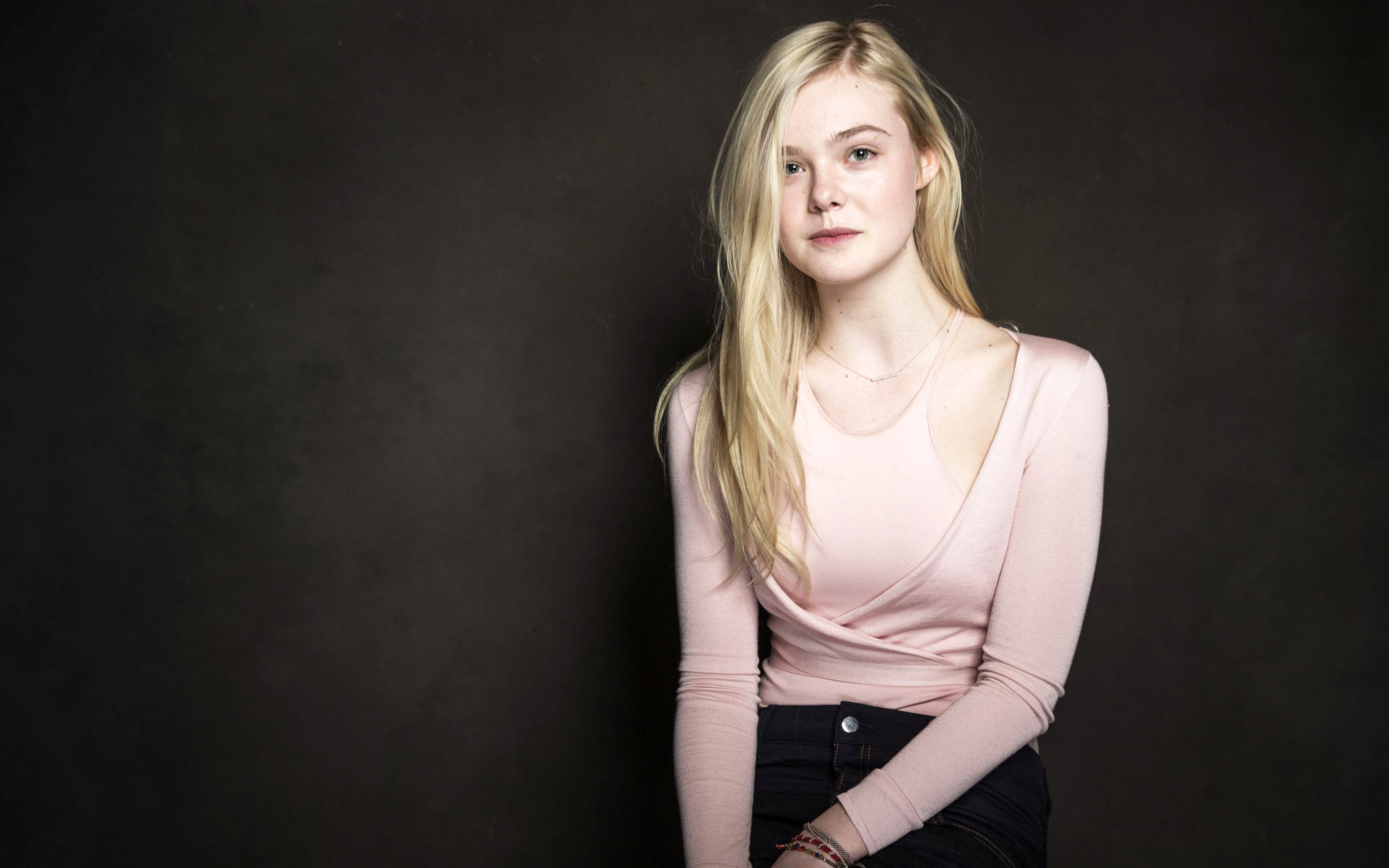 Dakota Fanning Wallpapers