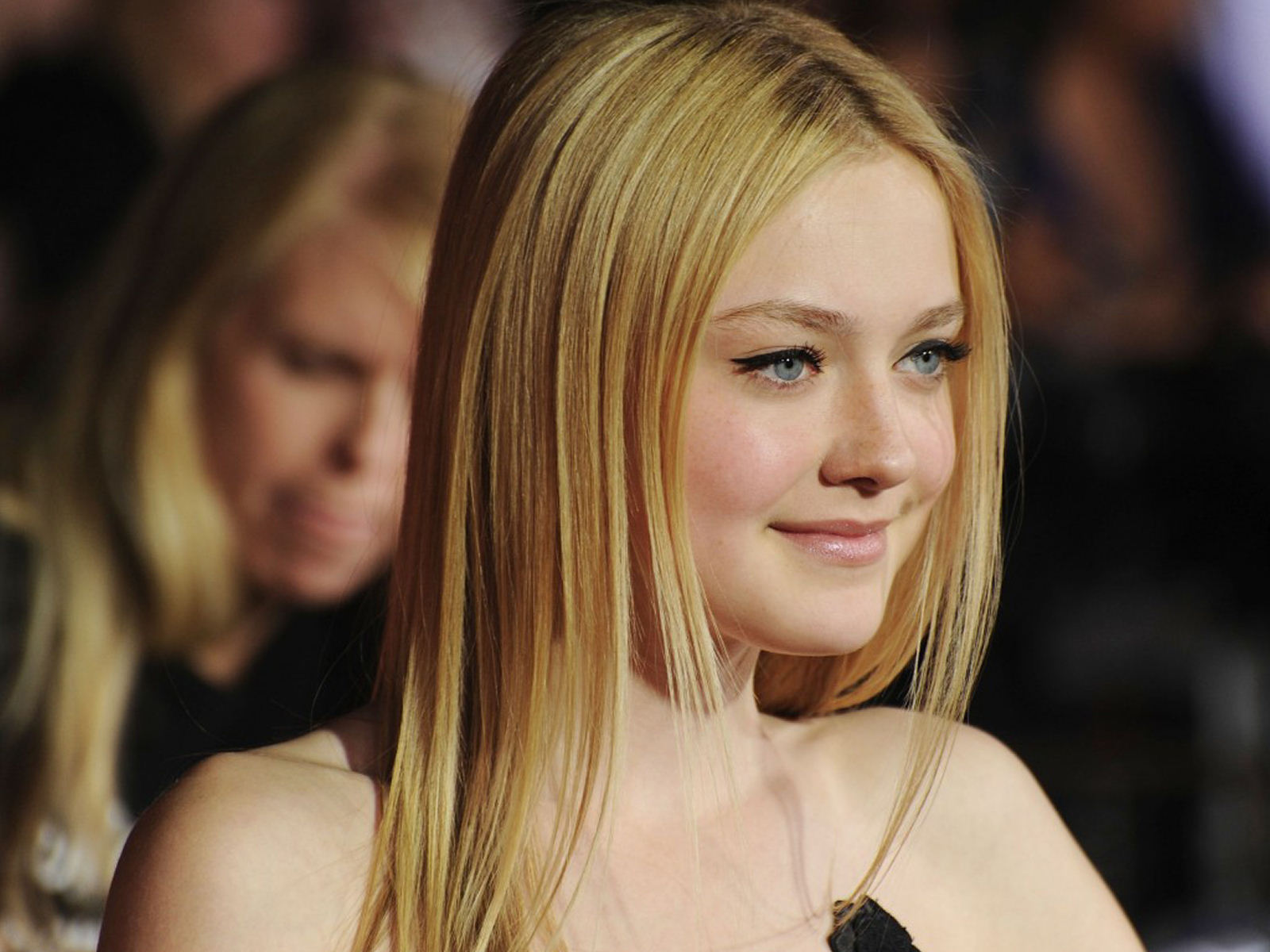 Dakota Fanning Wallpapers