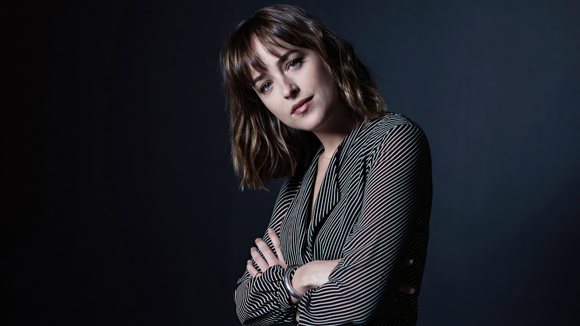 Dakota Johnson Beautiful Face Wallpapers