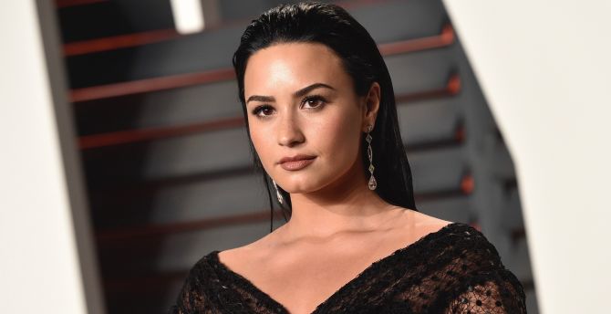 Demi Lovato 2017 Wallpapers