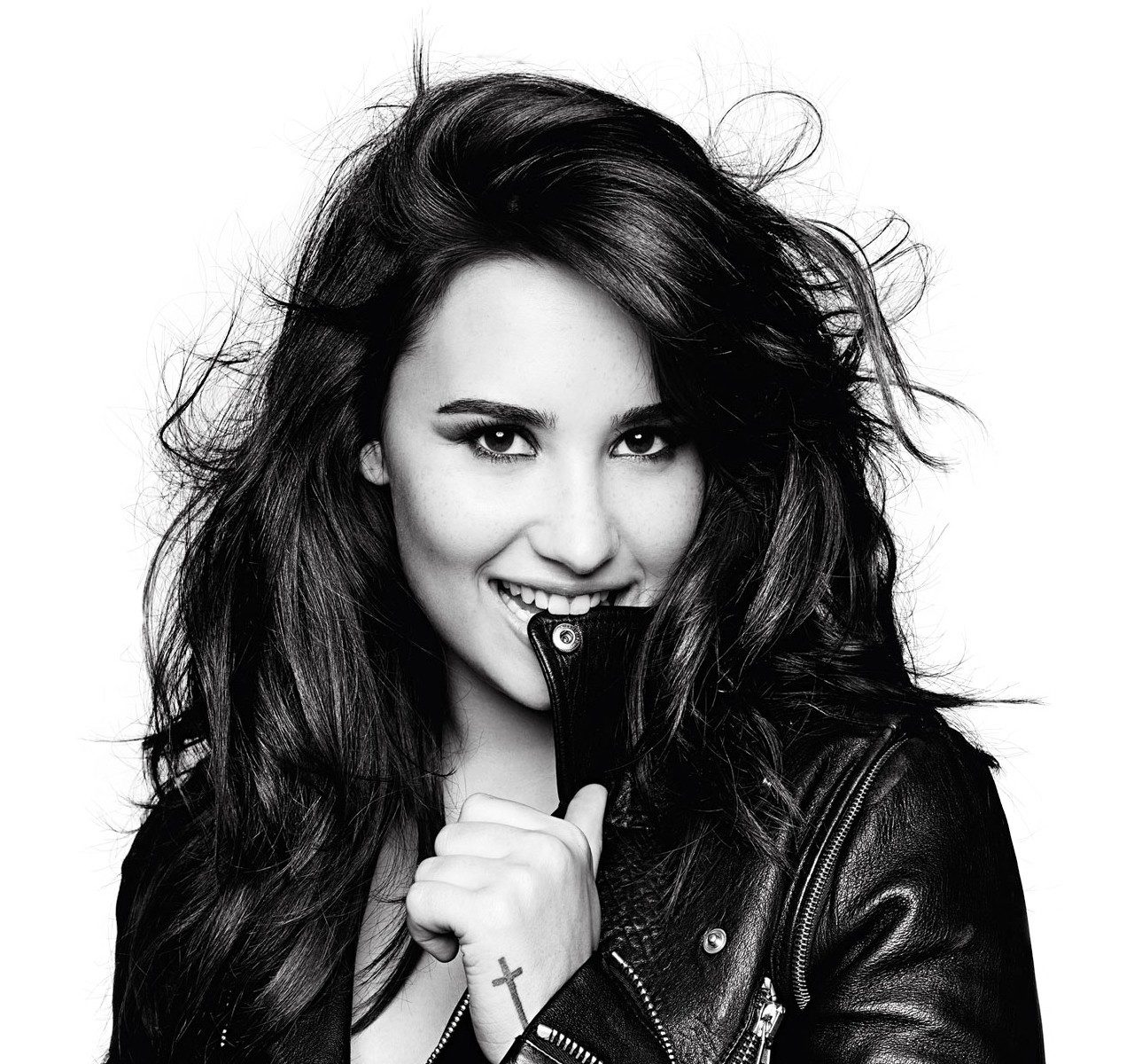 Demi Lovato 2018 Monochrome Wallpapers