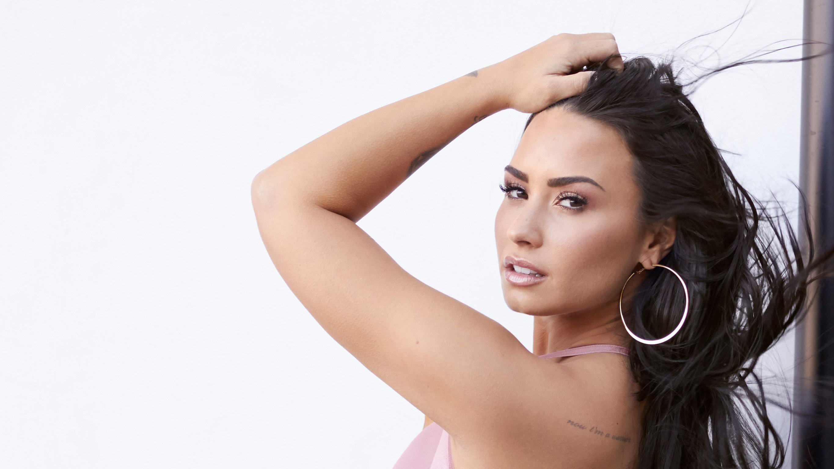 Demi Lovato Portrait 2018 Wallpapers