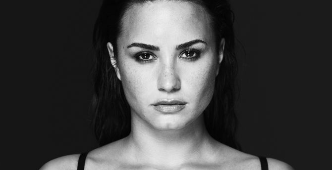 Demi Lovato Portrait 2018 Wallpapers