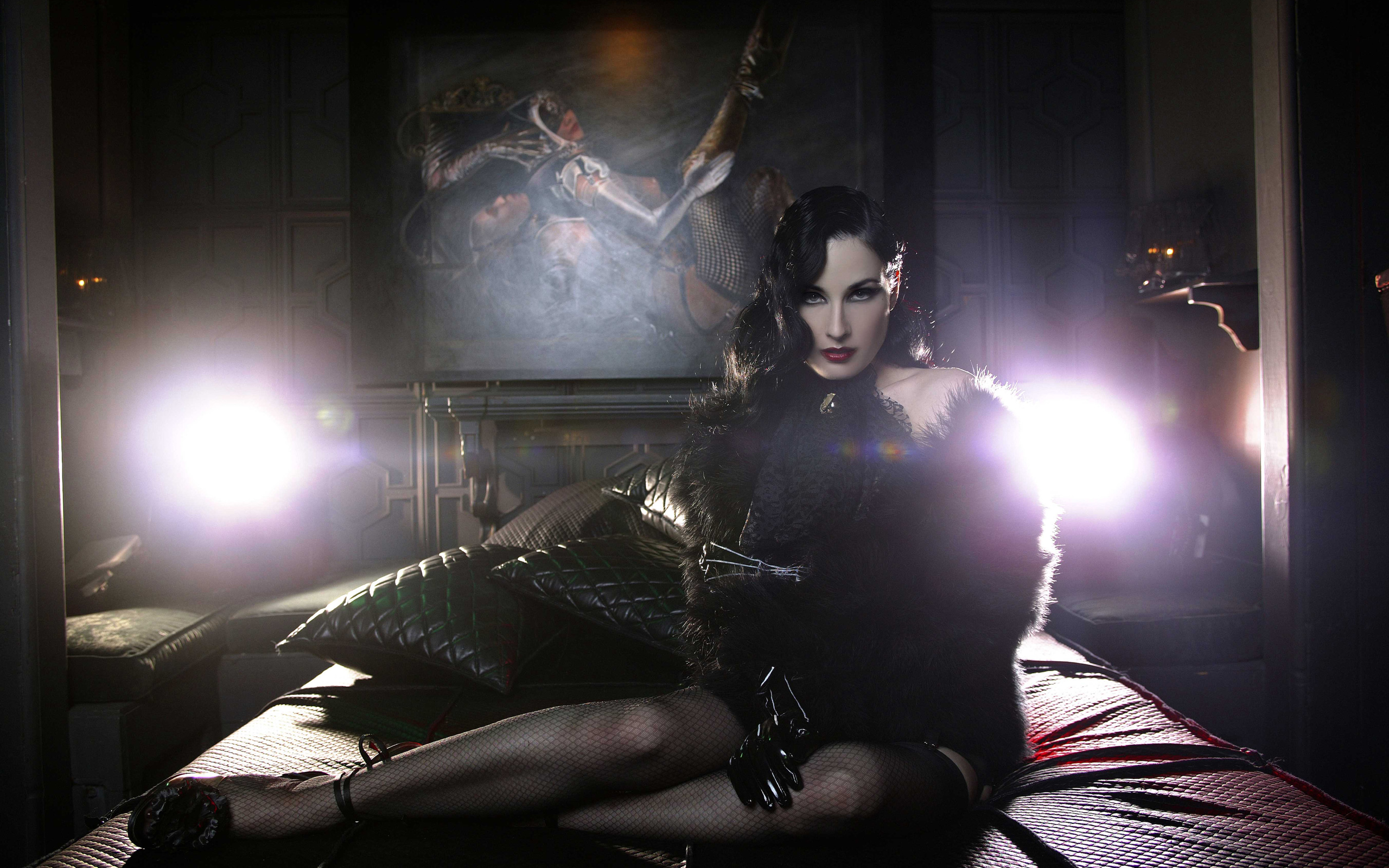 Dita Von Teese Wallpapers