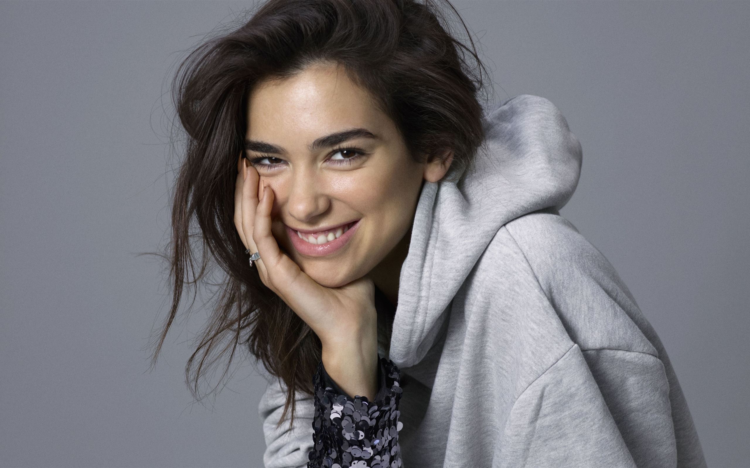 Dua Lipa New Wallpapers