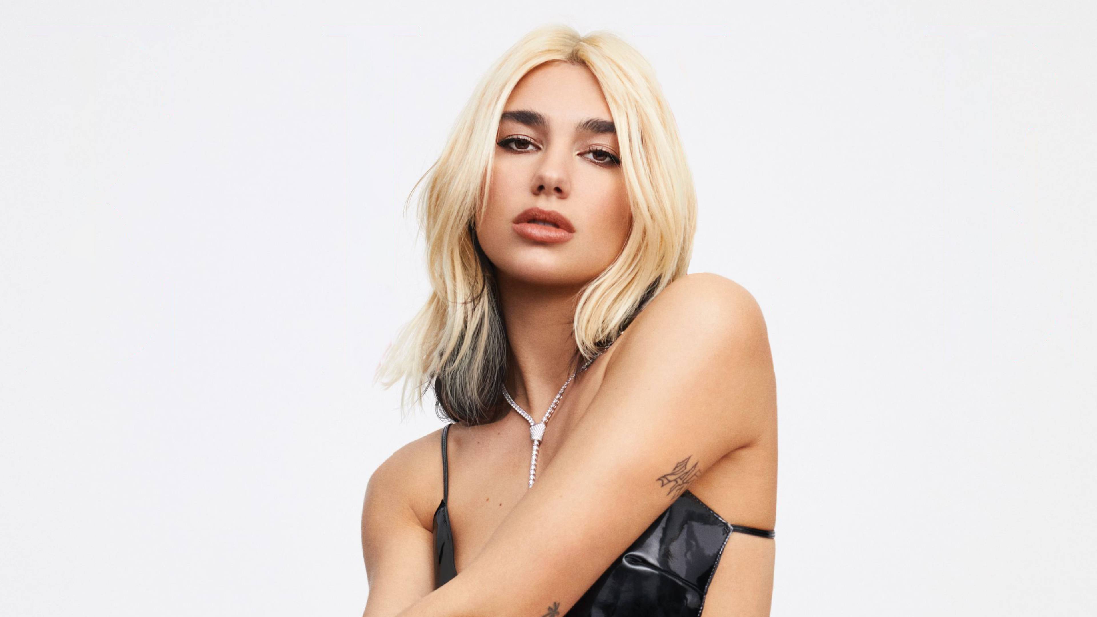 Dua Lipa Singer 2020 Wallpapers