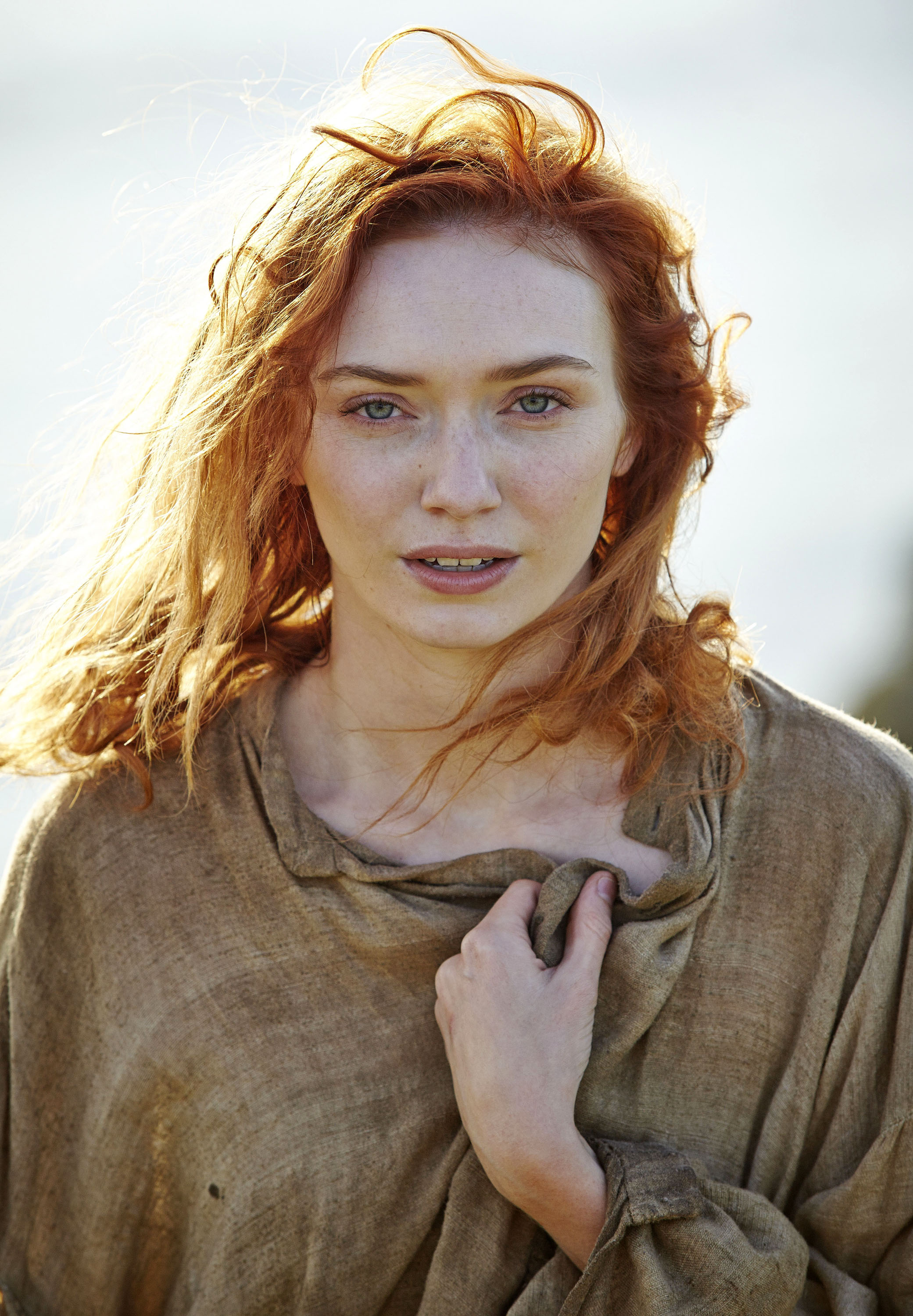 Eleanor Tomlinson Wallpapers