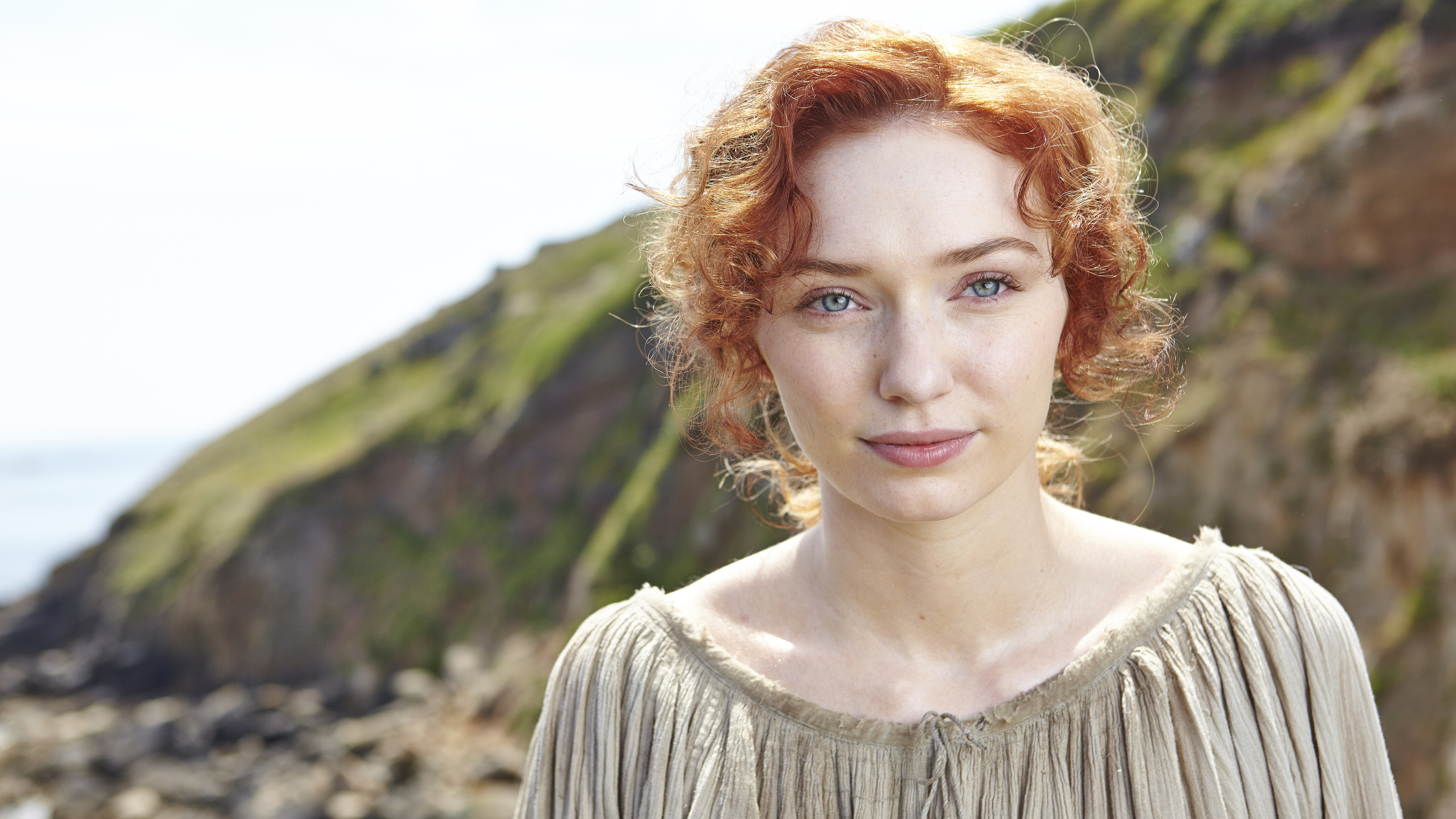 Eleanor Tomlinson Wallpapers