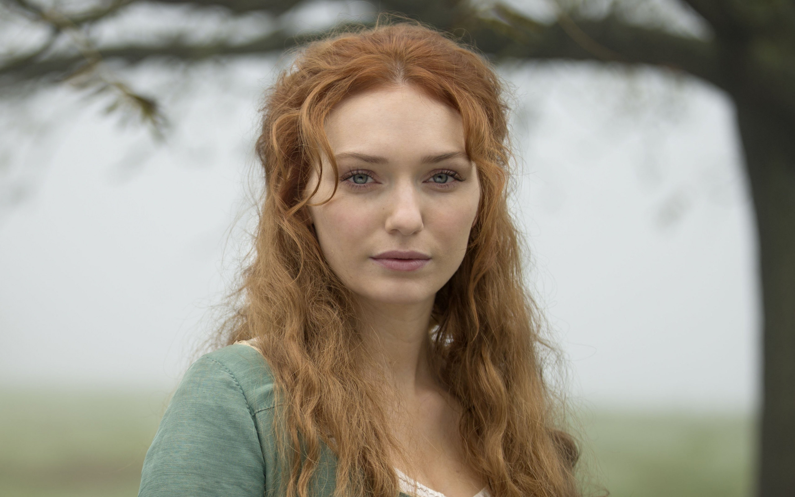 Eleanor Tomlinson Wallpapers