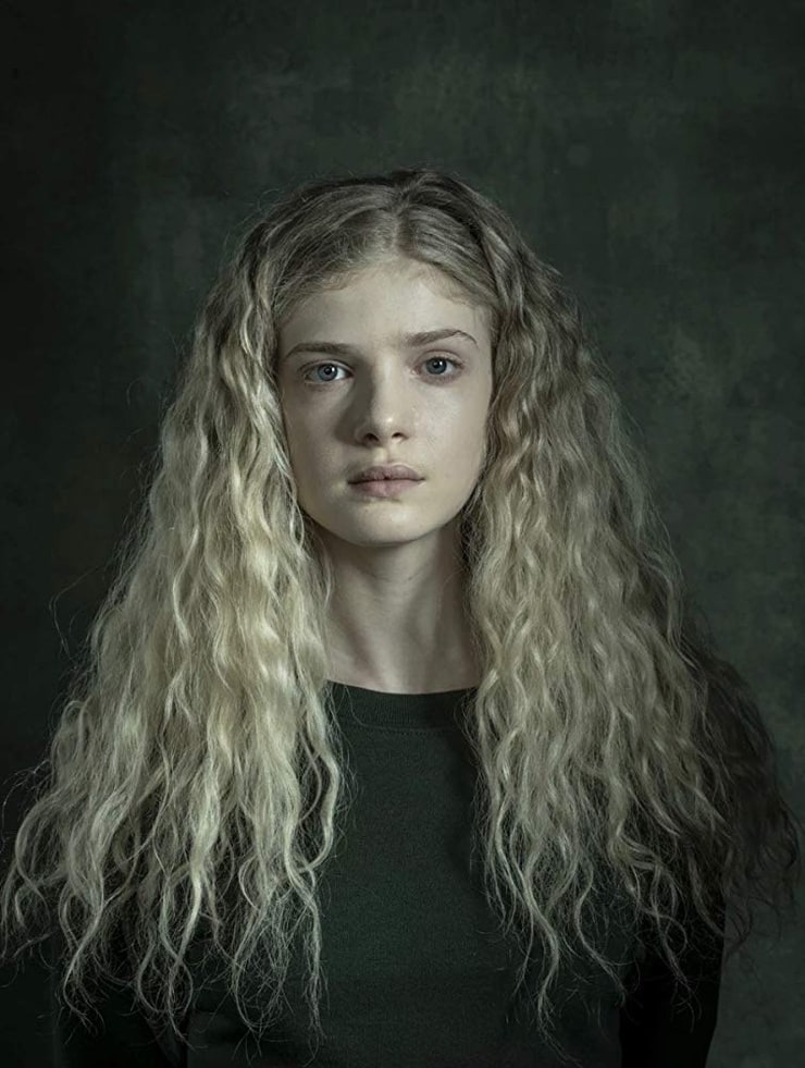 Elena Kampouris Portrait 2019 Wallpapers